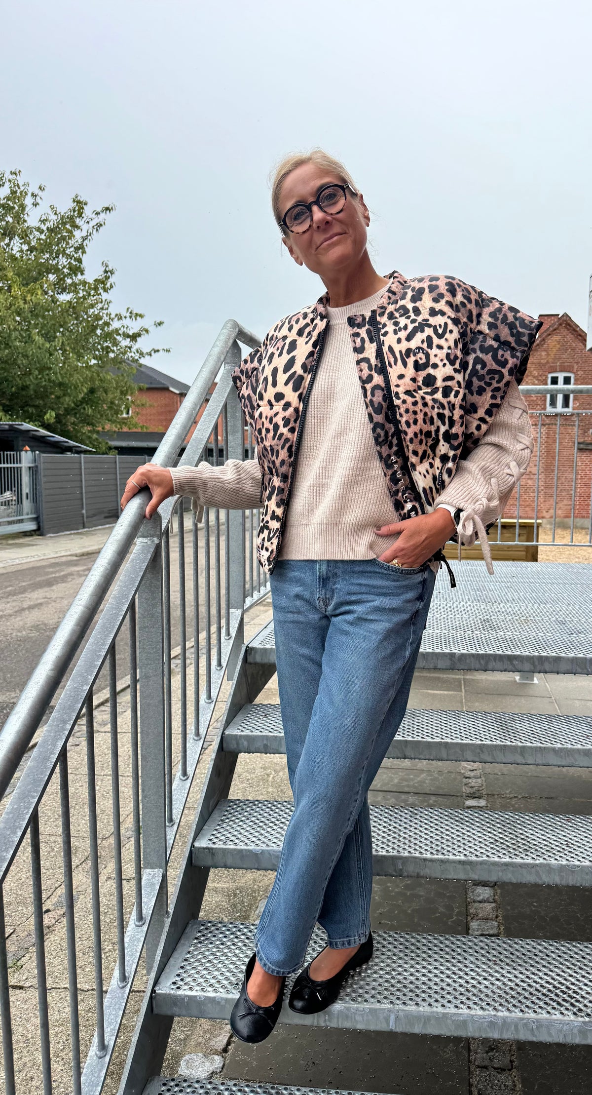 Haute L´amitié Vest - Mount Puffer Vest i Animal Print