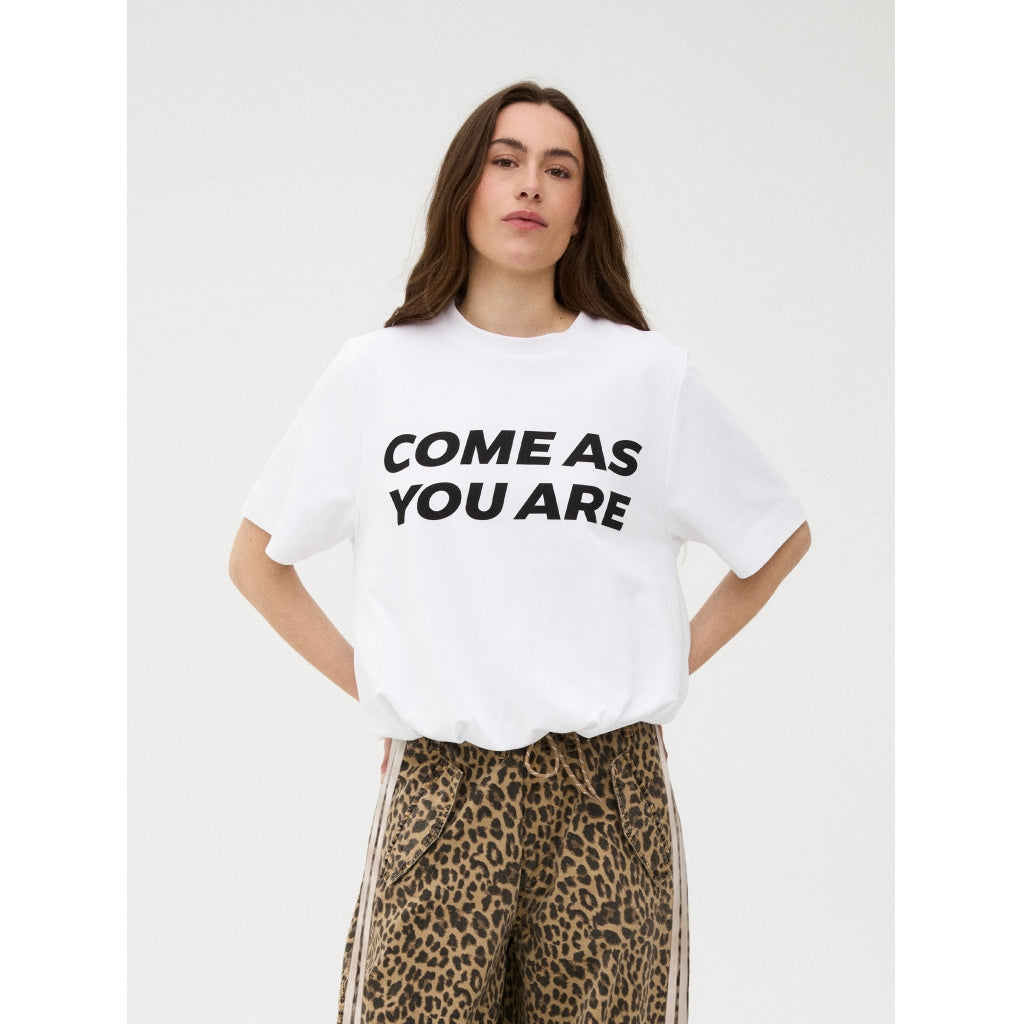 Gossia T-shirt - LoulouGO T-shirt i Hvid