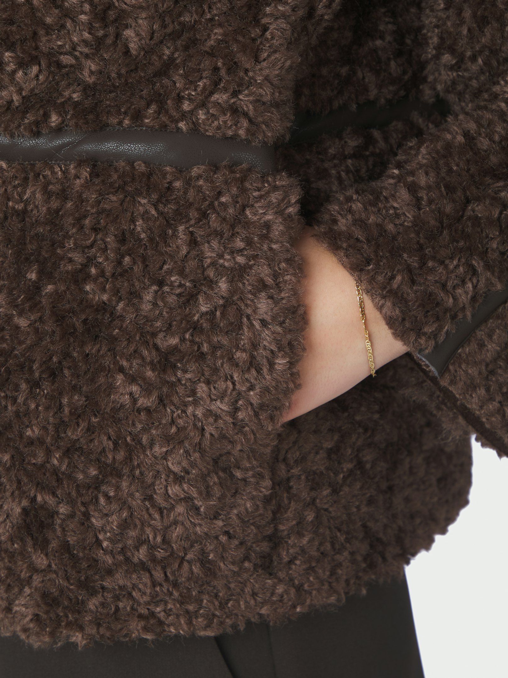 Neo Noir Jakke - Caster Faux Fur Jakke i Dark Brown
