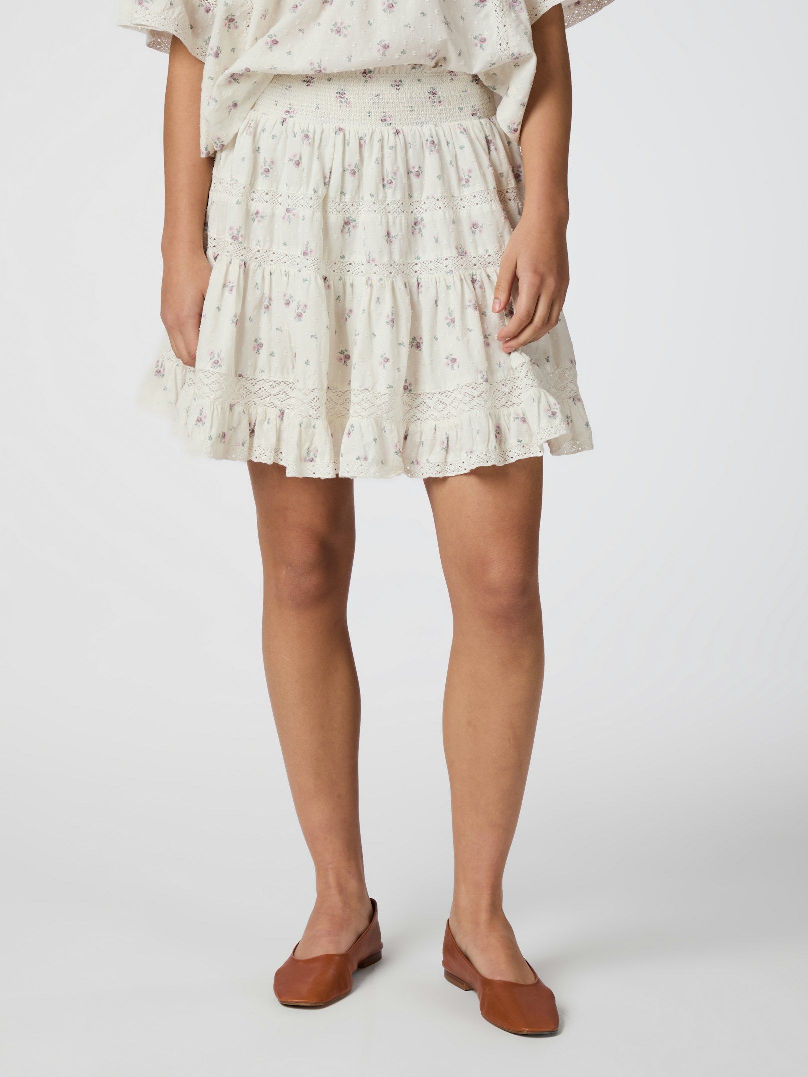 Neo Noir Nederdel - Callia Dobby Flower Nederdel i Off White