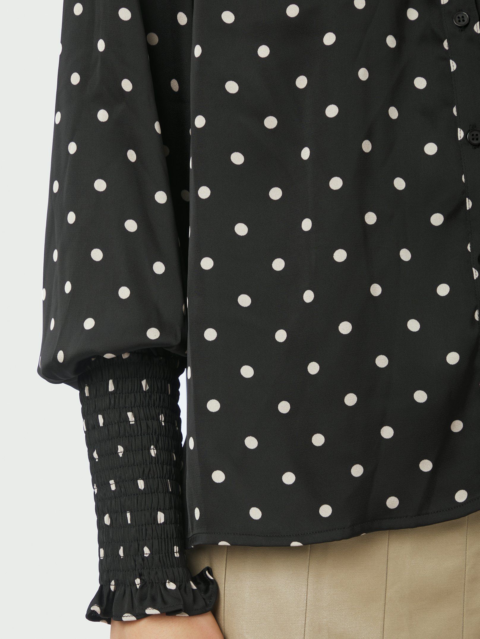 Neo Noir Bluse - Camisa Dot Bluse i Sort Med Hvide Dots