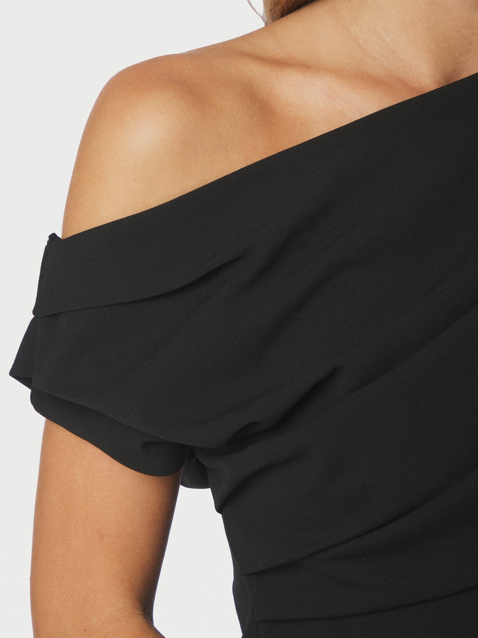 Neo Noir Top - Mabelle Drapy Top i Sort