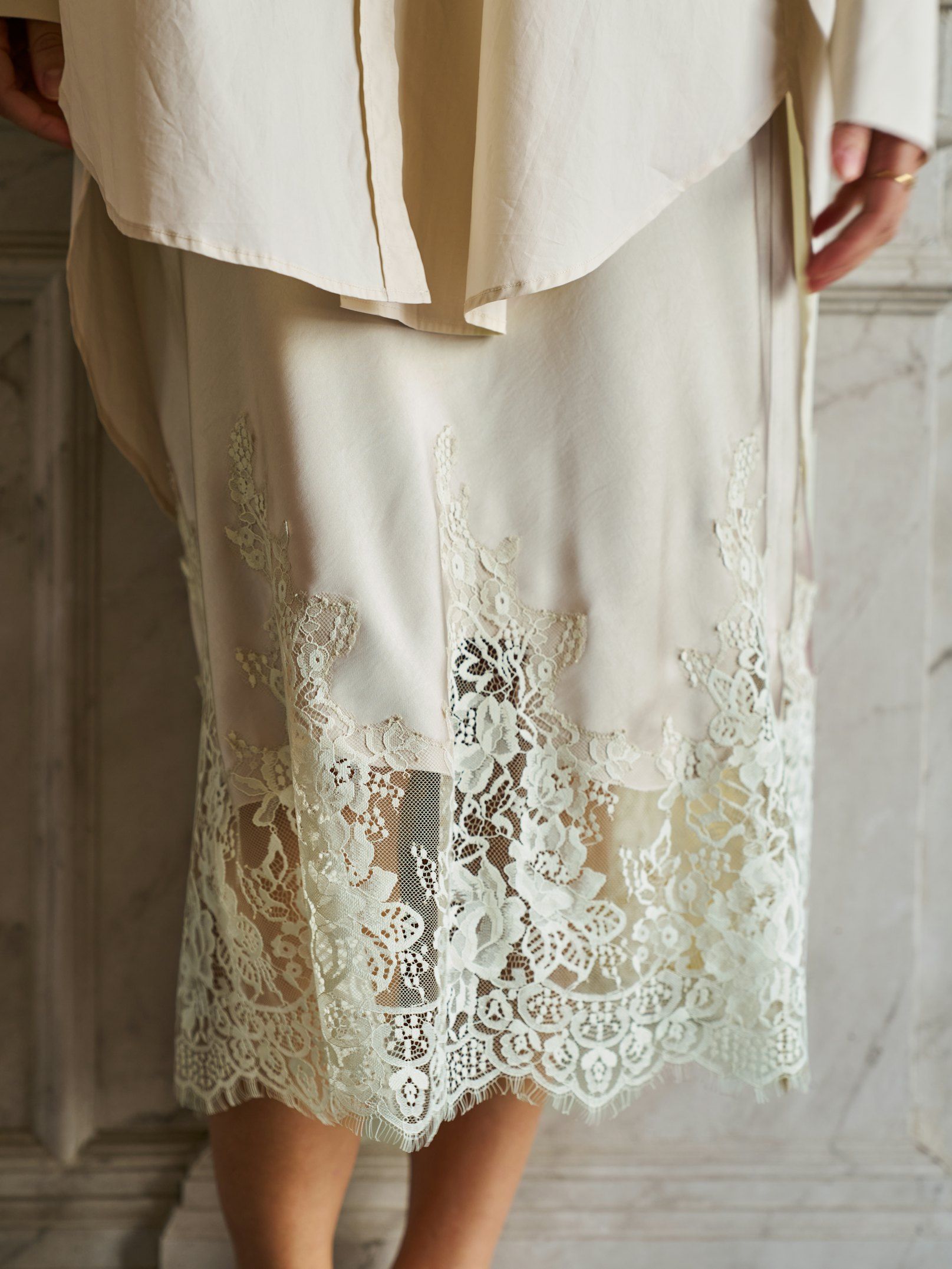 Neo Noir Nederdel - Yelina Heavy Sateen Nederdel i Champagne