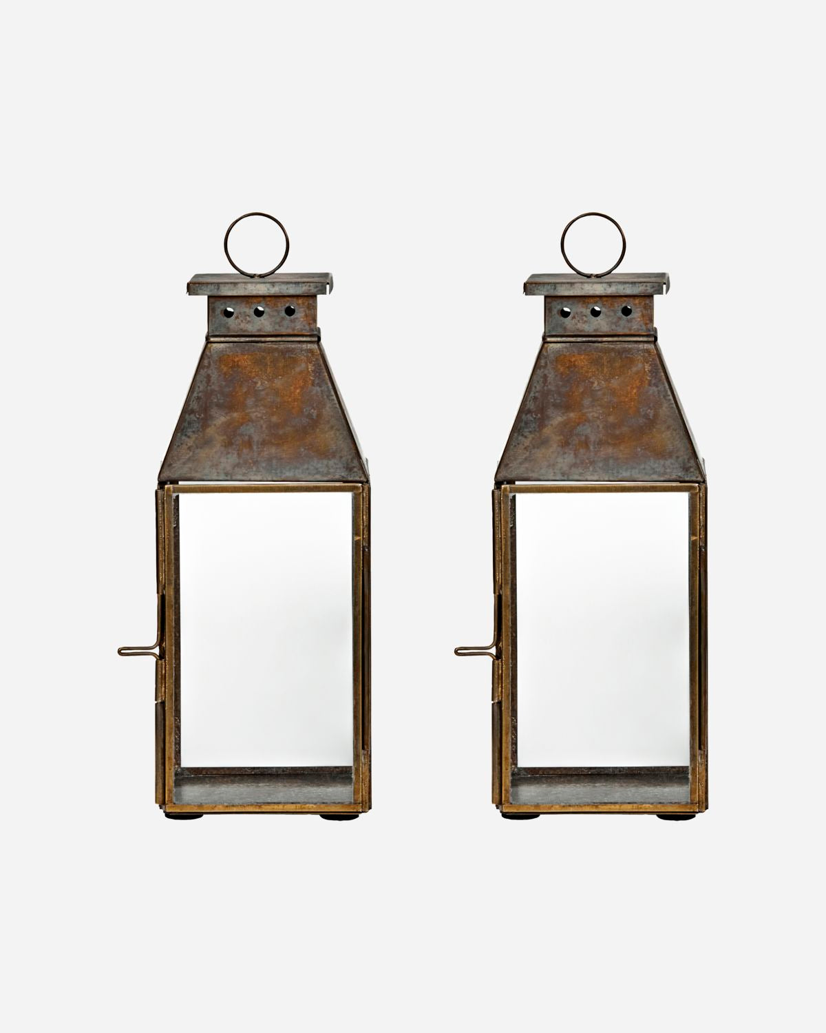House Doctor Lanterne - Hurricane Medium Lanterne HDTilka Antik Messingfinish