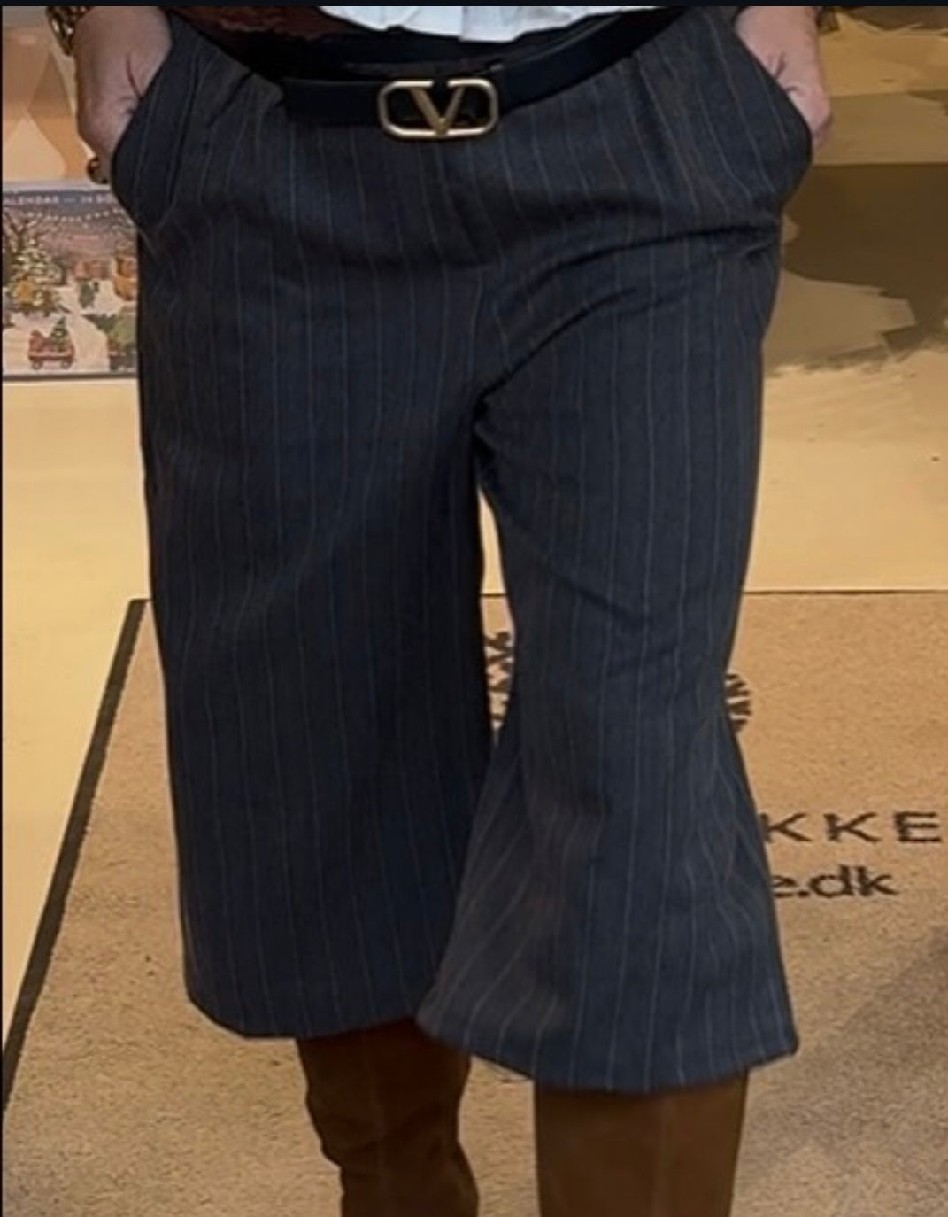 Depeche Bukser - StellaDE Bermuda Shorts i Pin Stripe