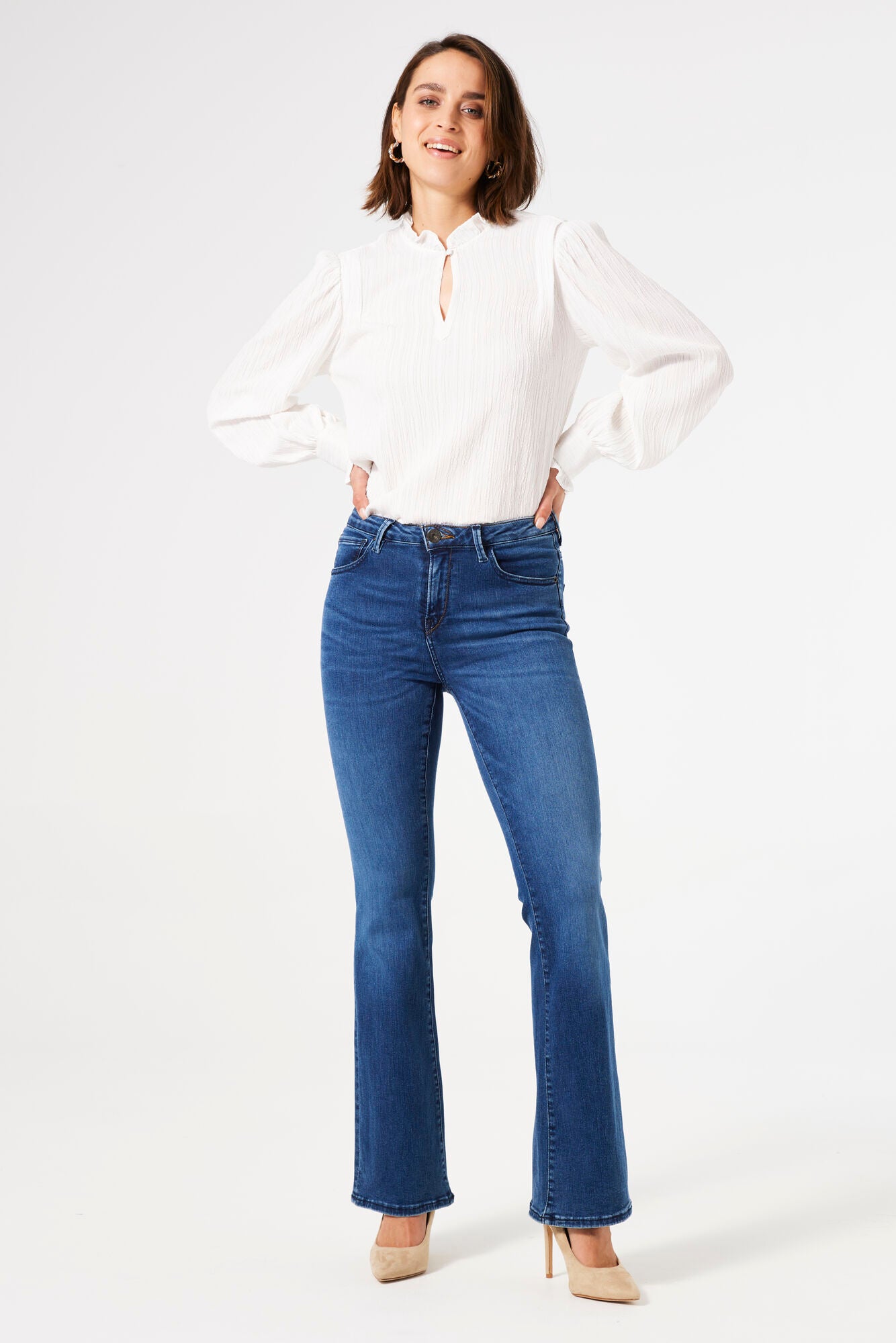 Garcia Jeans - Celia Flared Superslim Fit High Waist i Dark Used Blå