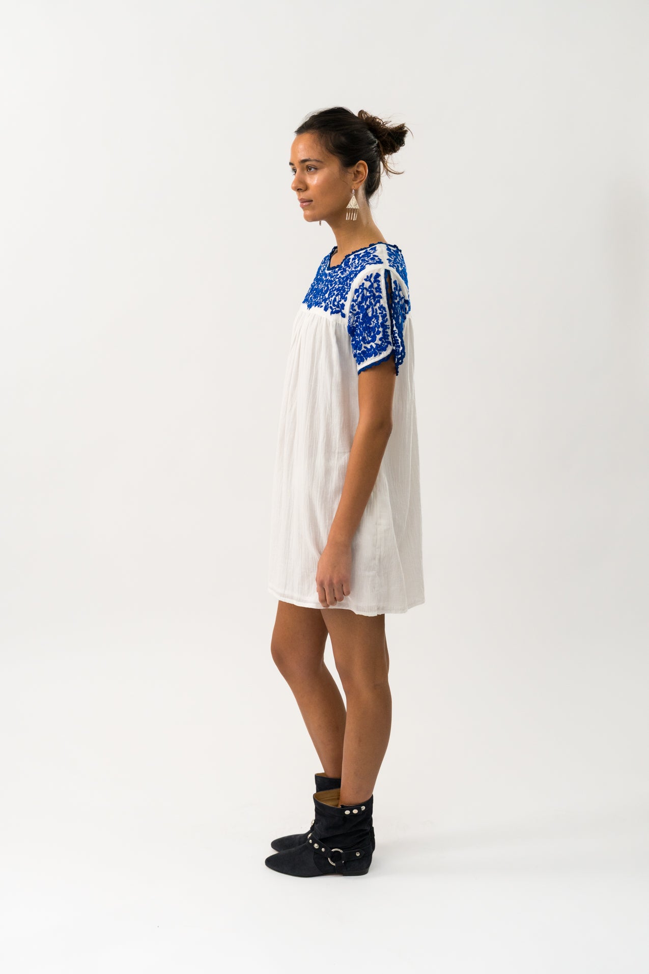 Lollys Laundry Kjole - YugidaLL Kort Kjole SS i Creme