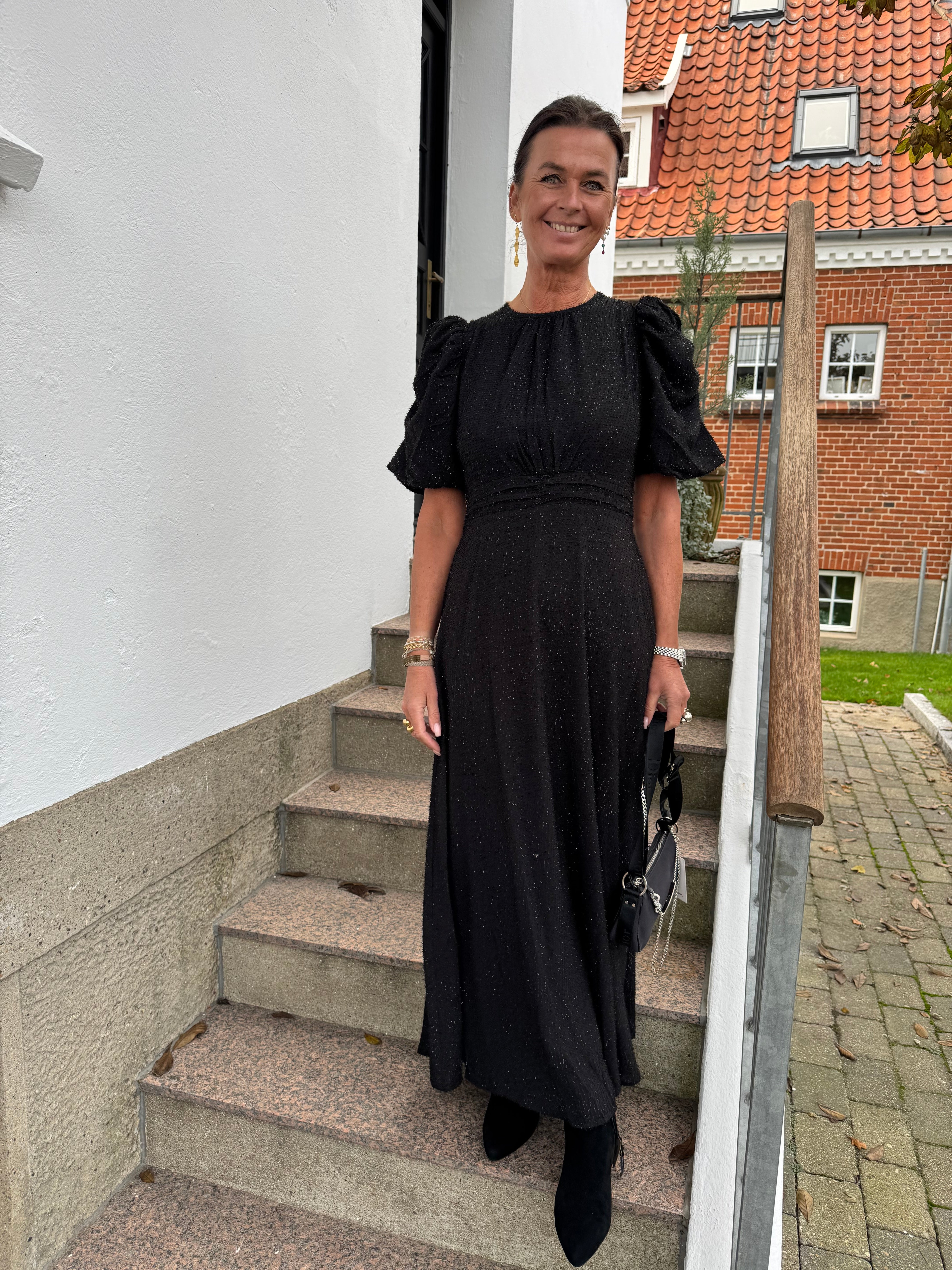 Neo Noir Kjole - Kikka Glitz Kjole i Sort