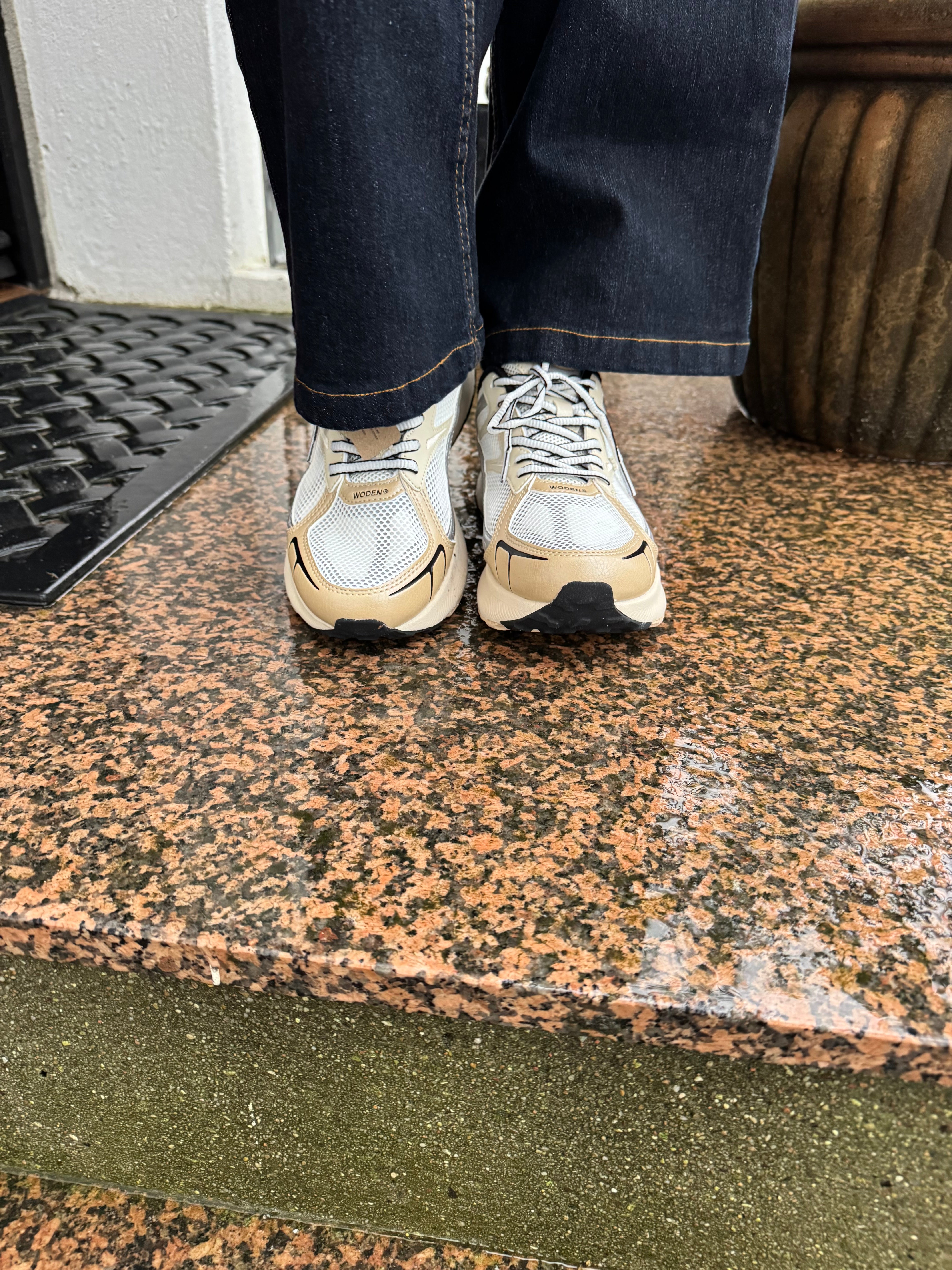 Woden Sneaker - Freja Runner Sneaker i Coffee Creme