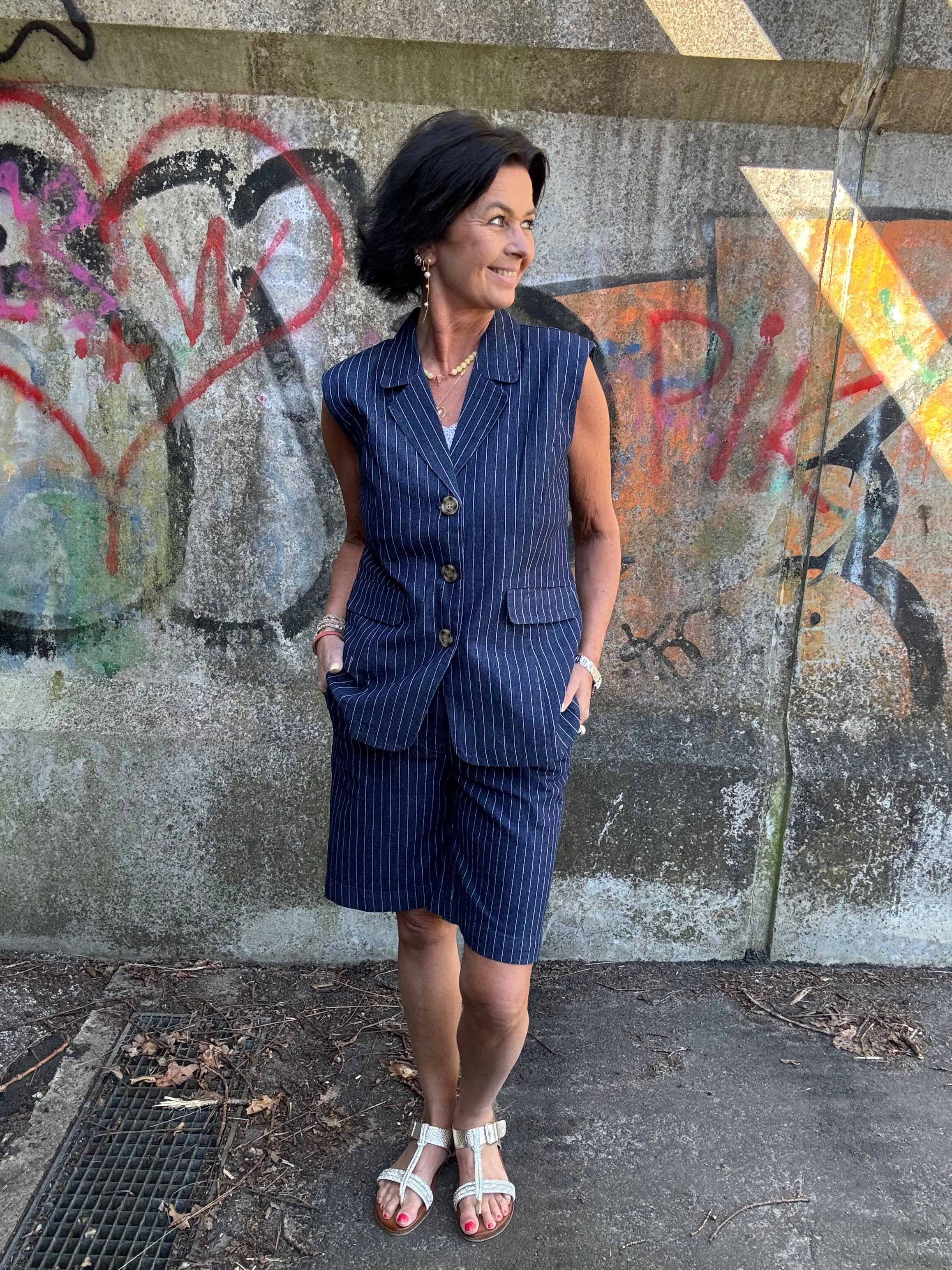 Nümph Vest - NuVibeke Vest i Medium Blue Denim