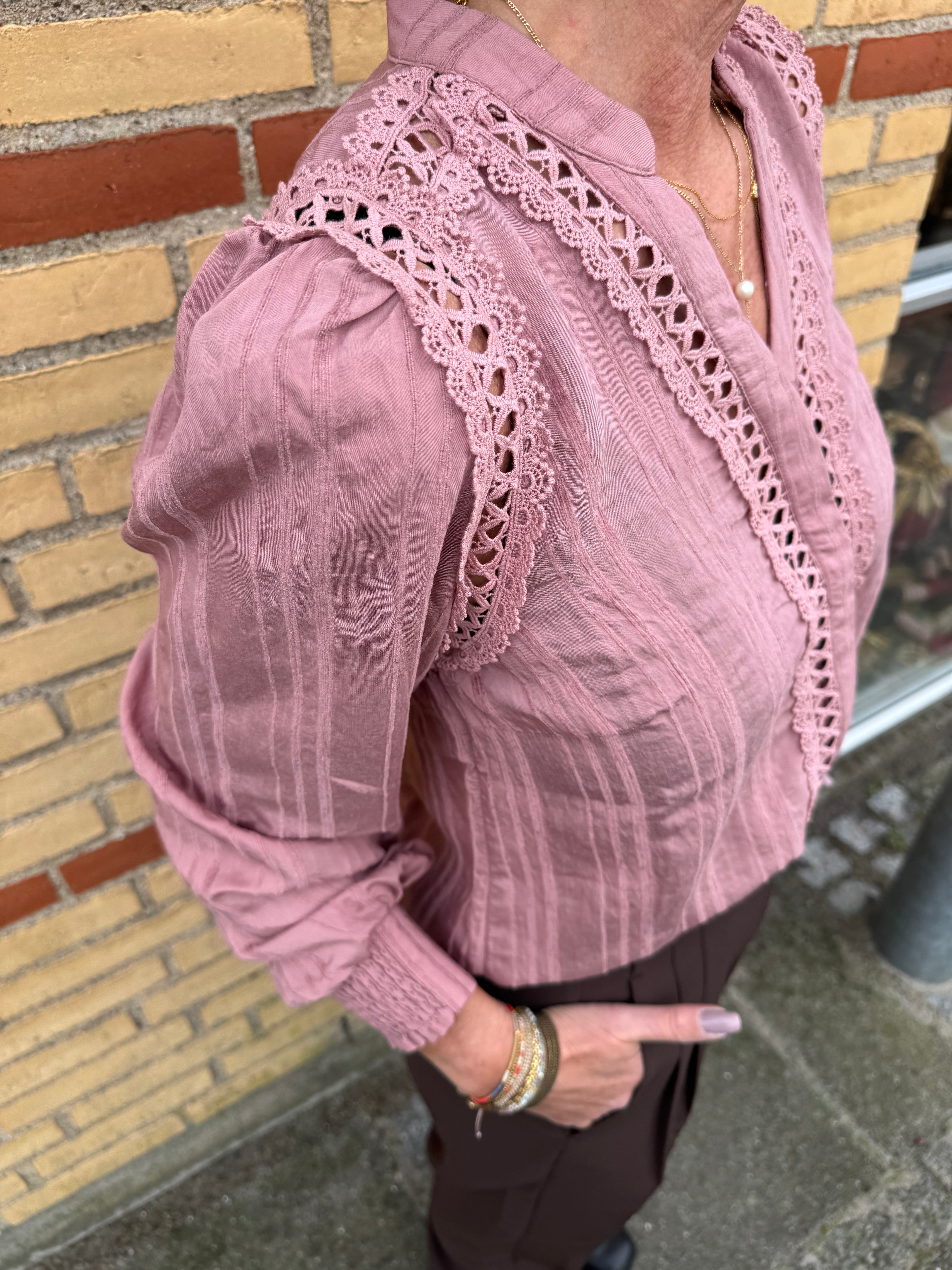 Co´Couture Skjorte - KesiCC Lace V-Skjorte i Old Rose
