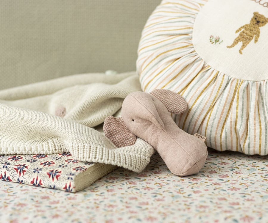 Maileg Rangle - Elefant Rangle, Lullaby Friends i Rosa