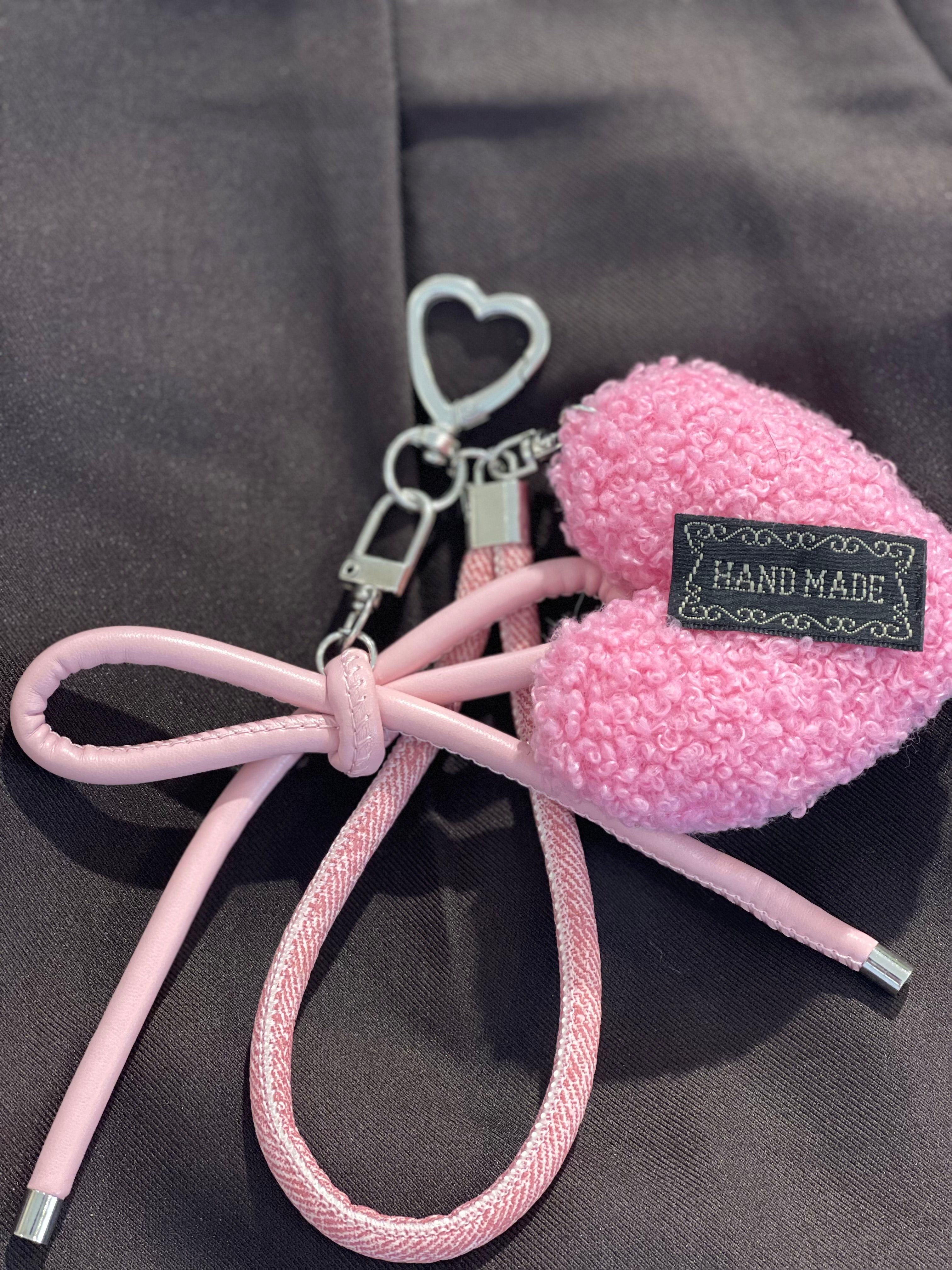 CharmMe Nøglering - Pink Fluffy Heart Pink