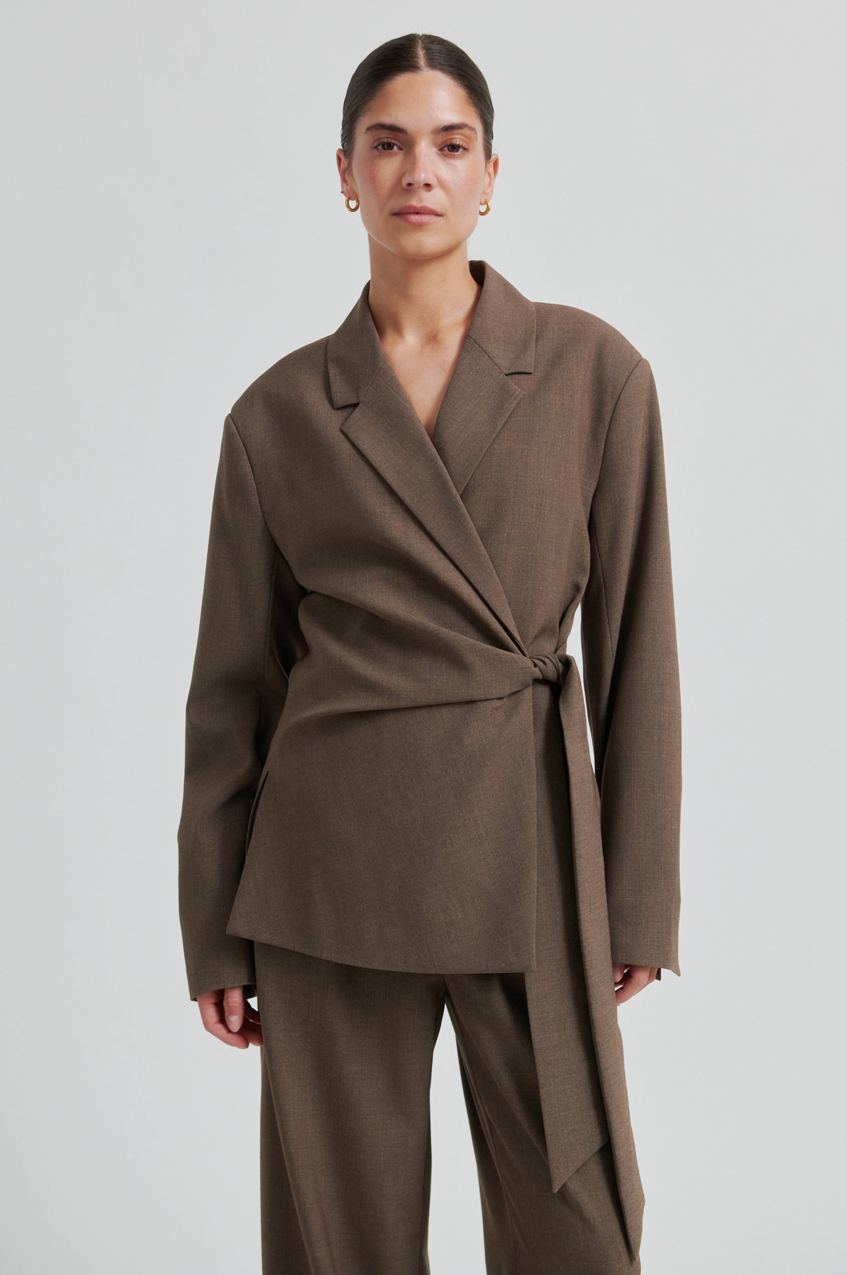 Second Female Blazer - Dakota Wrap Blazer i Mid Brown Melange