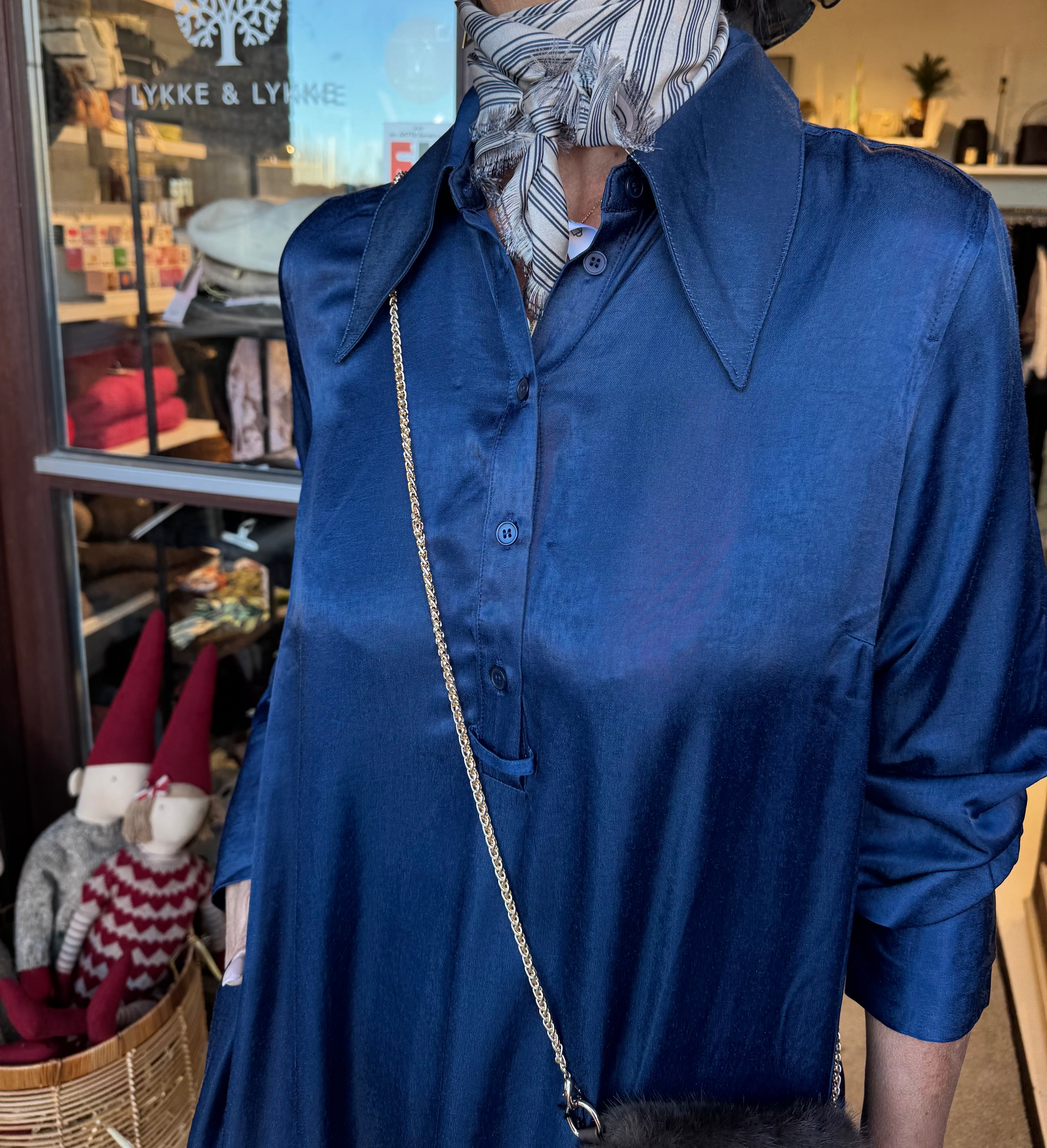 Depeche Kjole - CindyDC Kjole i Midnight Blue