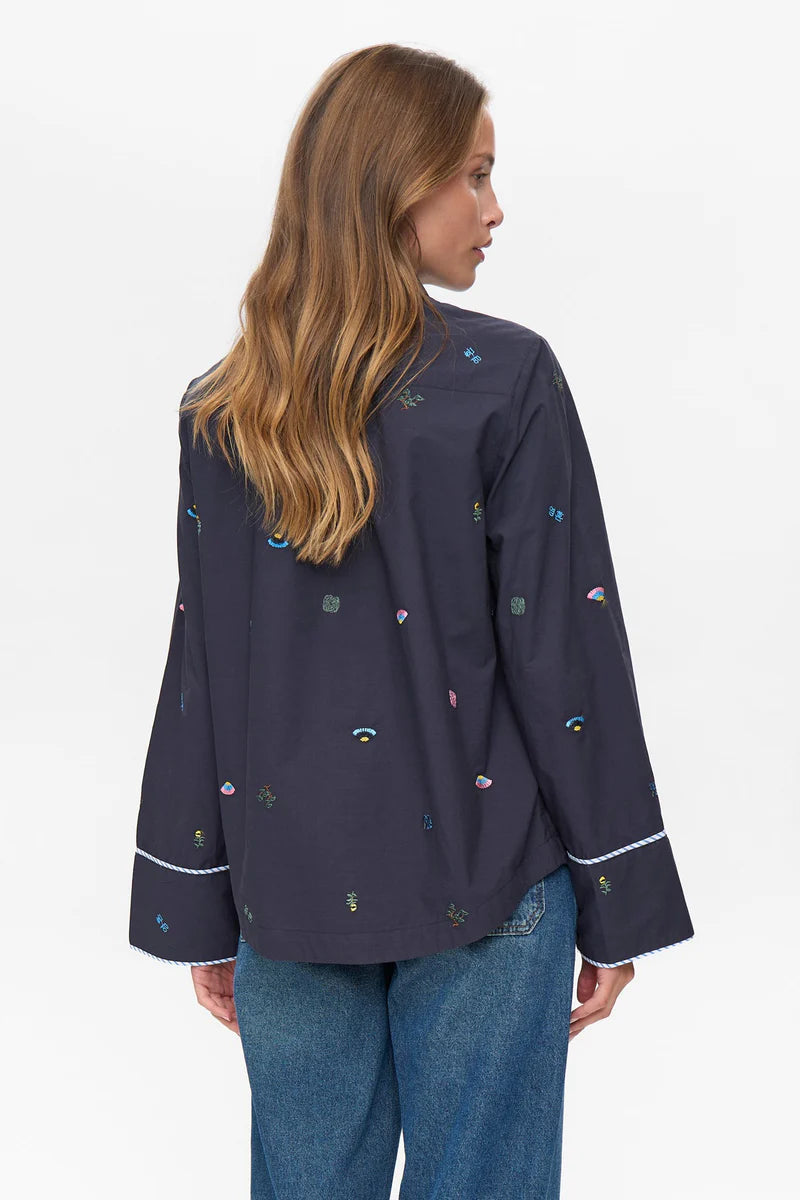 Nümph Skjorte - NuChiro Boxy Skjorte i Dark Sapphire