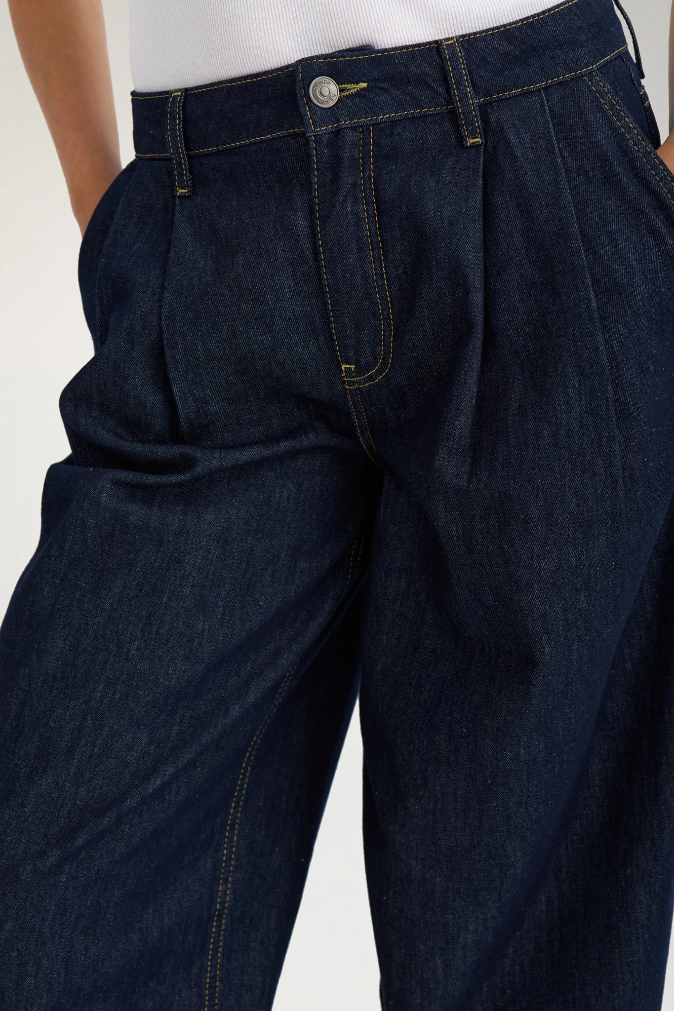 Nümph Jeans - NuVenna MR Ballon Jeans i Dark Blue Denim