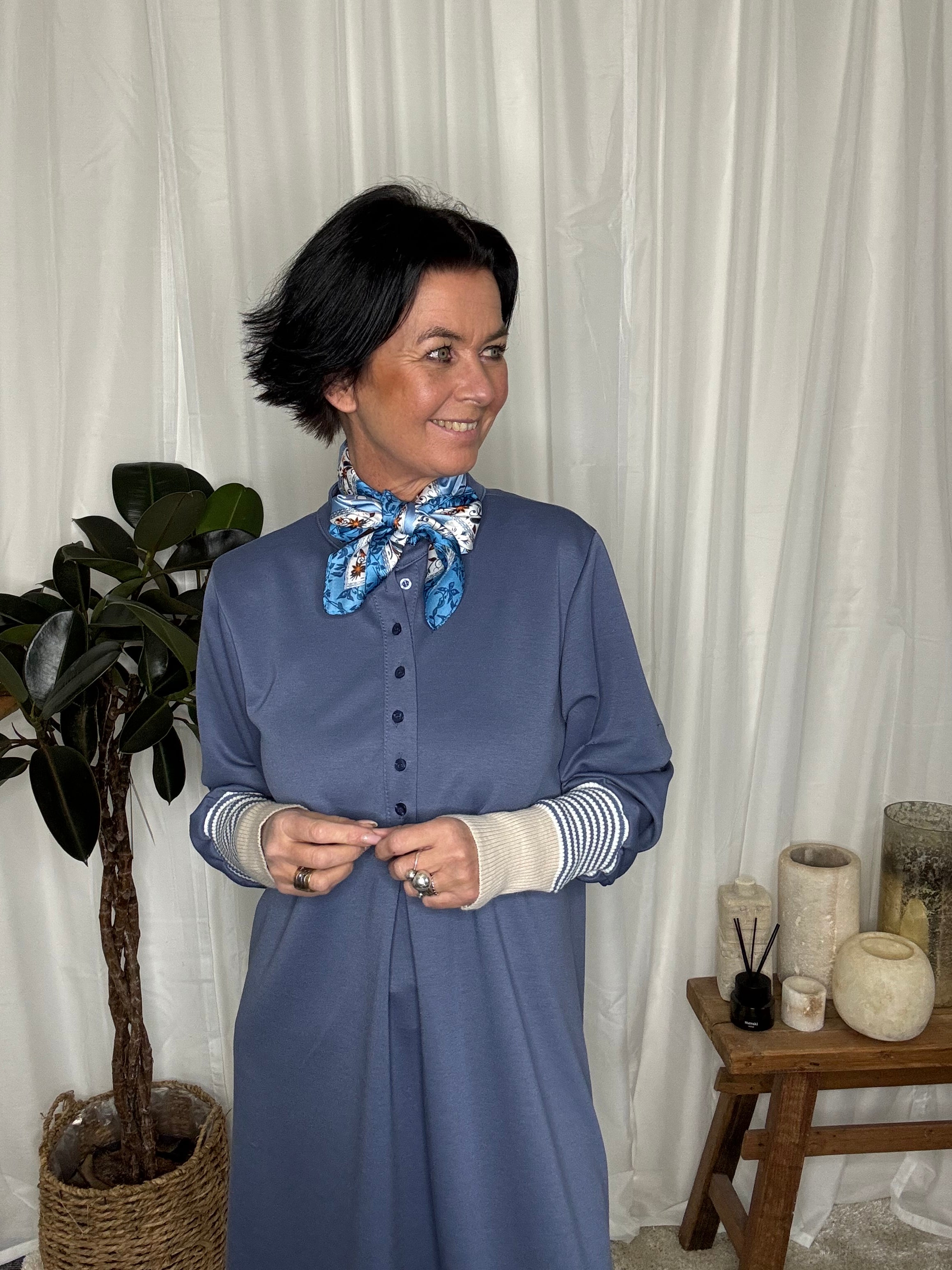MARTA du château Kjole - MdcCybele Kjole i Jeans Blue Med Rib Kant