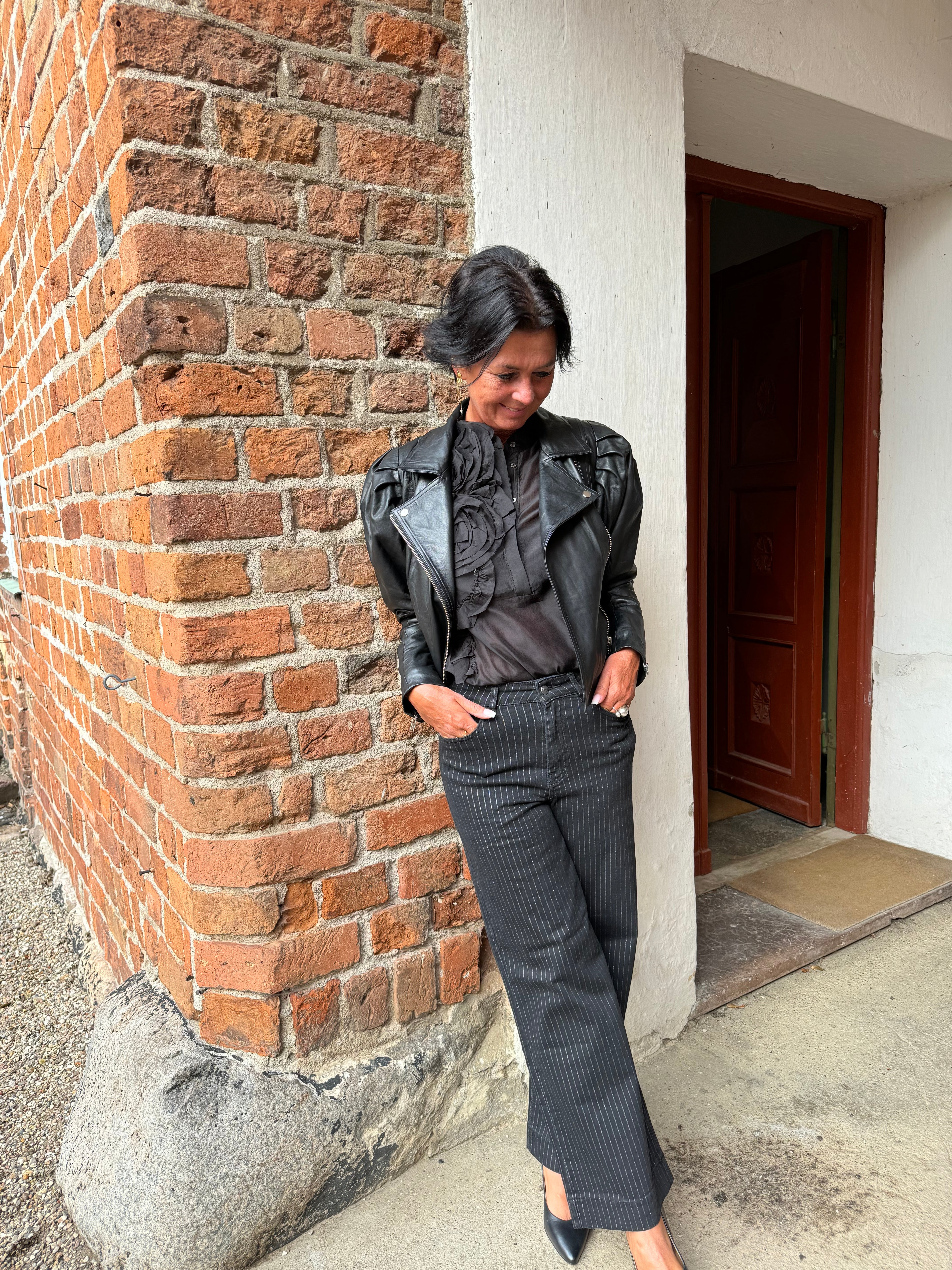 Nümph Jeans - NuParis Cropped Jeans Glam i Sort