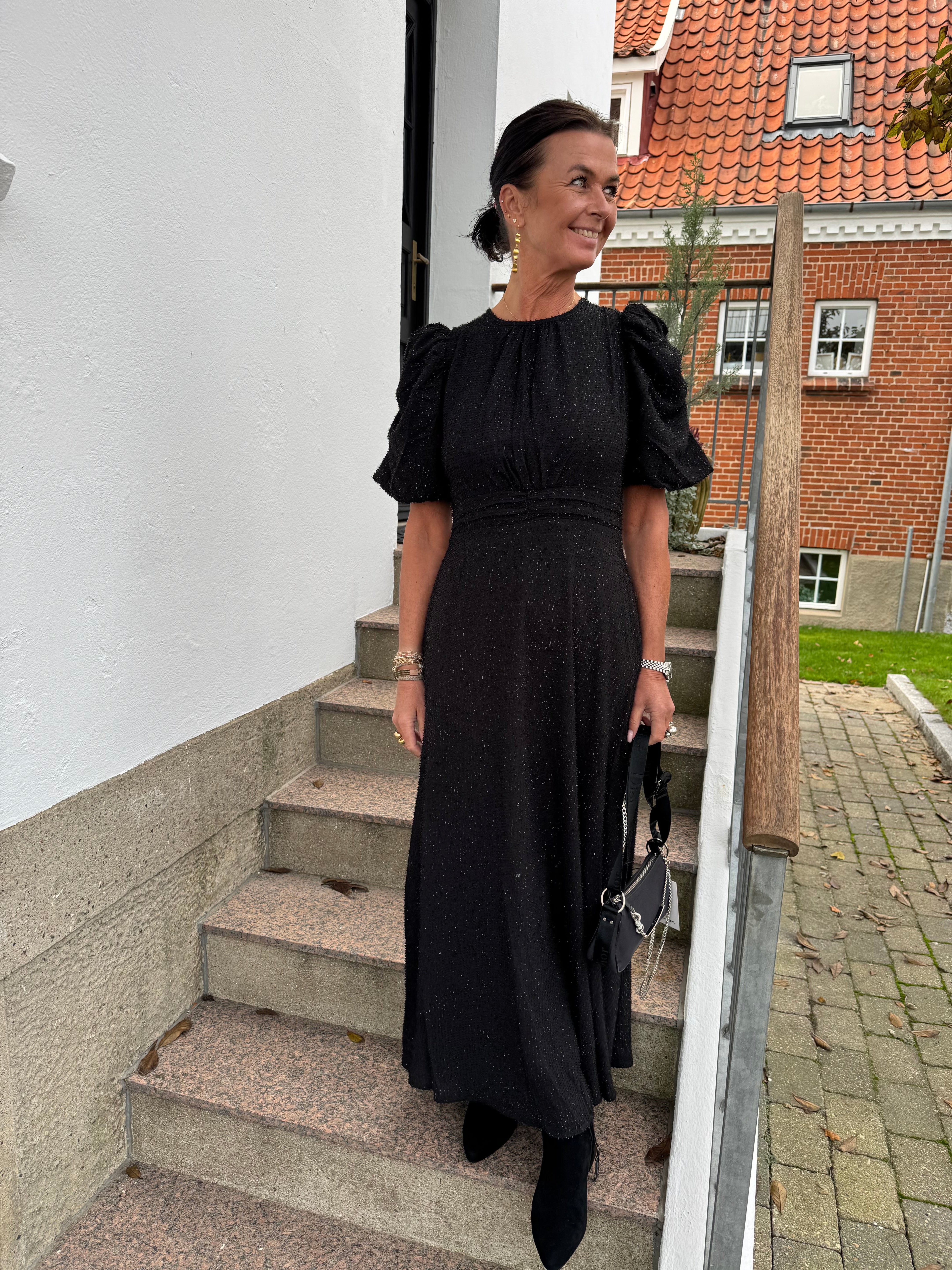 Neo Noir Kjole - Kikka Glitz Kjole i Sort