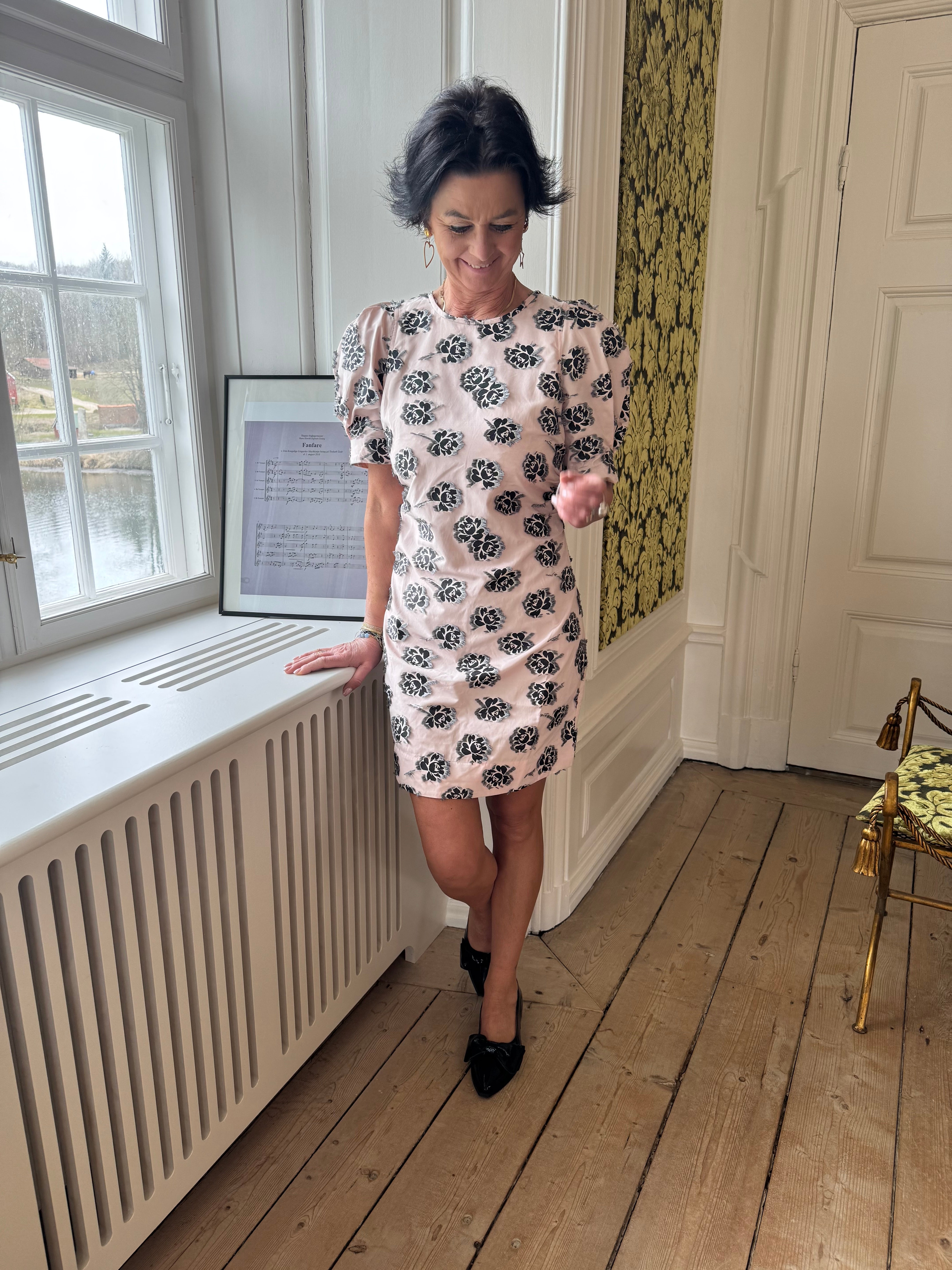 Second Female Kjole - Margit Kjole i Marys Rose