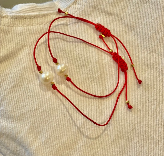 Stine A Armbånd - Baroque Pearl Berry Armbånd i Rød