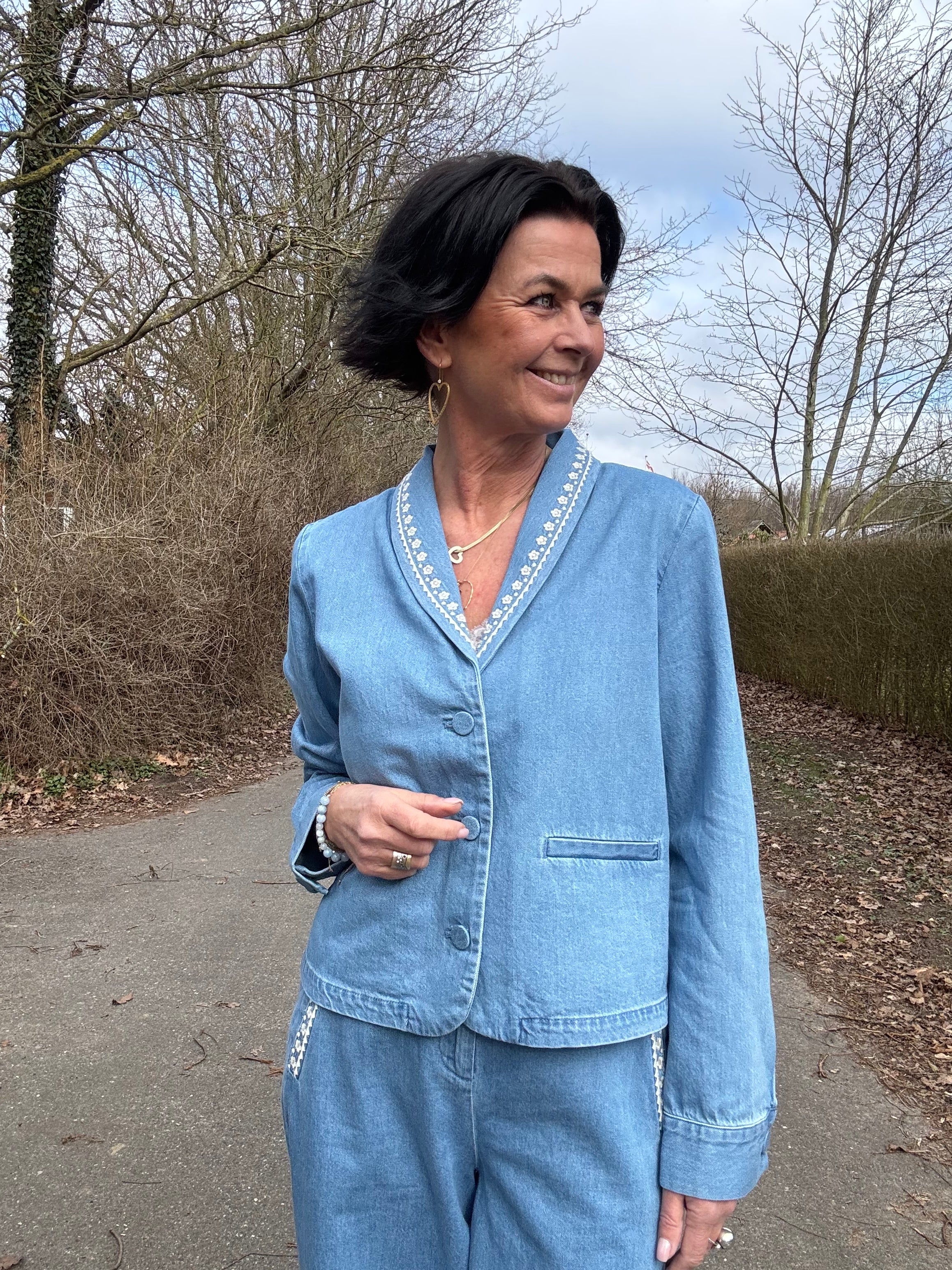 Atelier Rêve Jakke - IRTawny Jakke-Blazer i Light Denim Blue