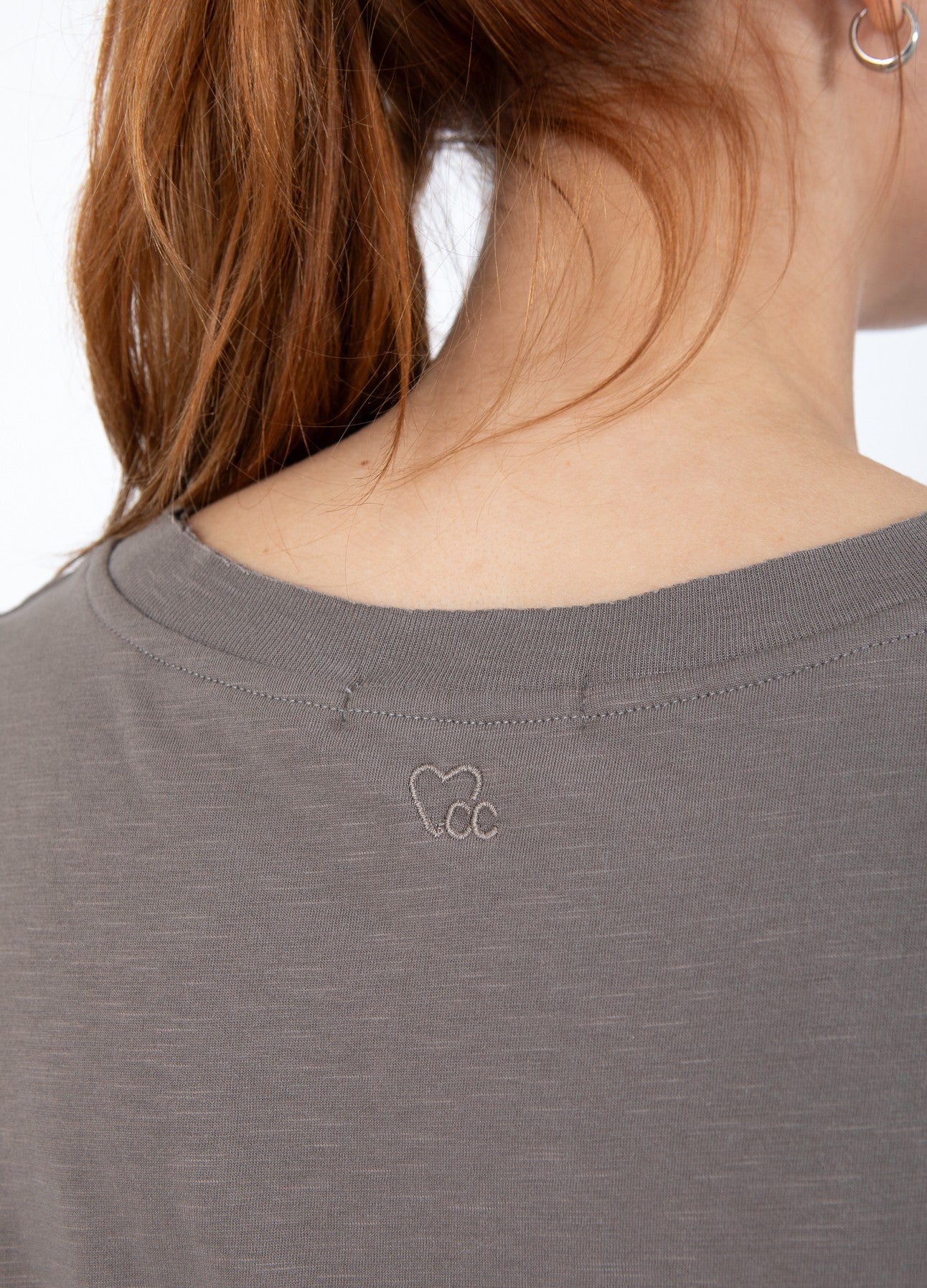 Coster Copenhagen T-shirt - CC-Heart Basic T-shirt Rund Hals i Dark Mud