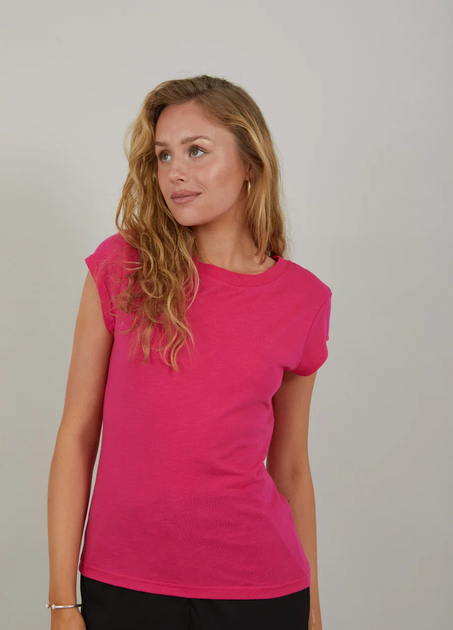 Coster Copenhagen T-shirt - CC-Heart Basic T-shirt Rund Hals i Bright Sunrise