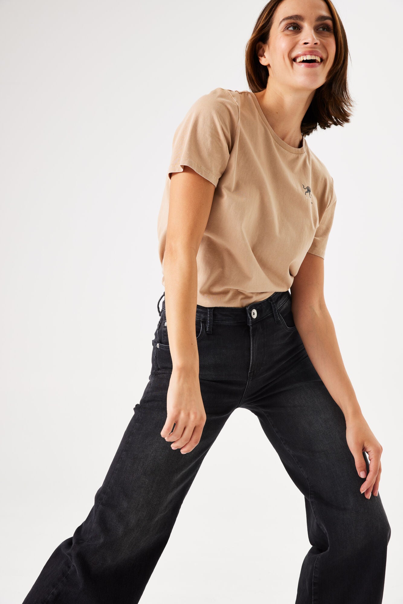Garcia Jeans - 8190 Celia Wide Fit Jeans i Dark used