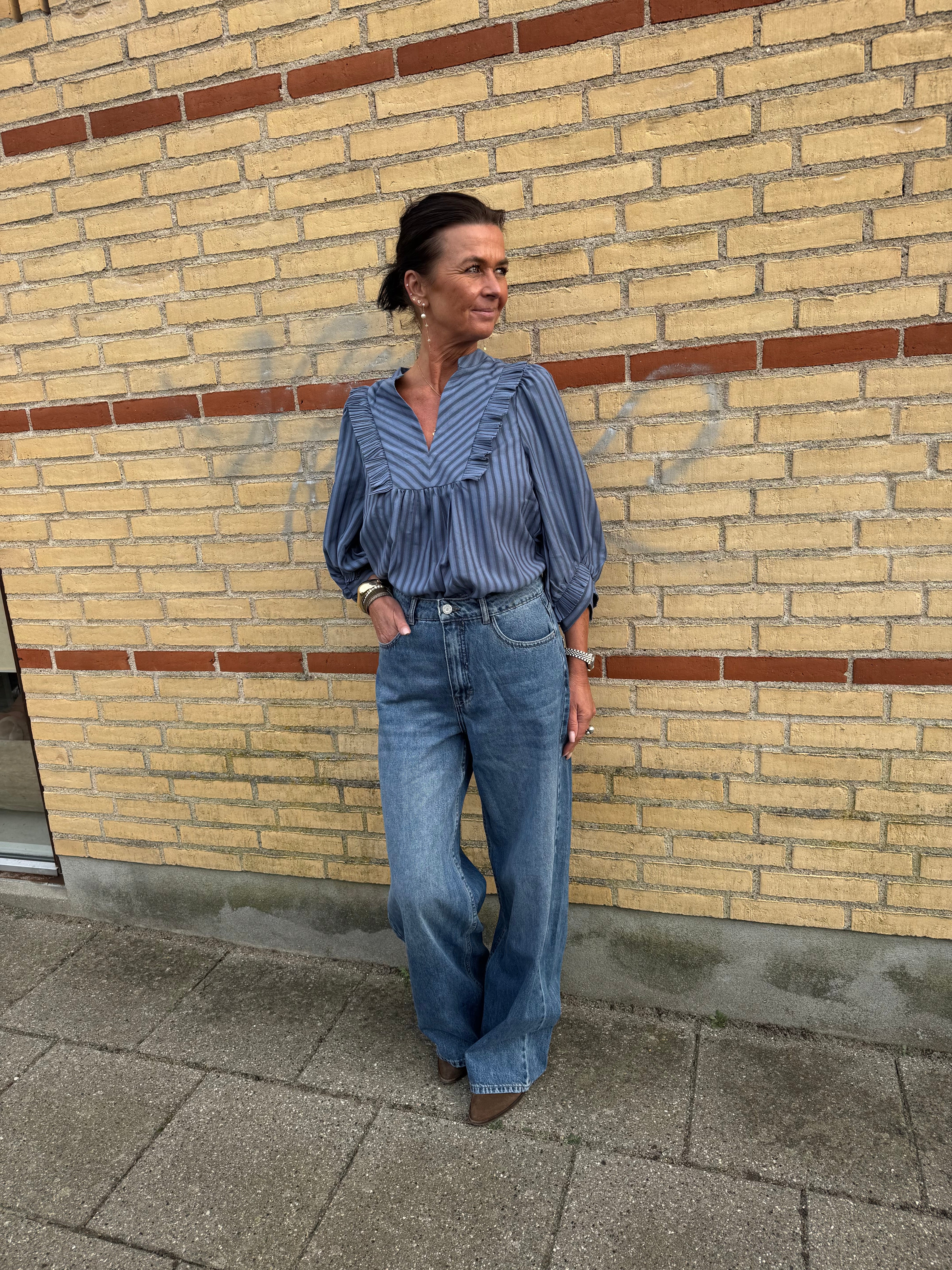 Gossia Bluse - MeeGO Vibs Bluse i Blue Stripes