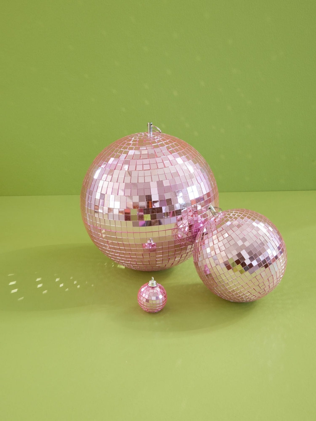 RICE Kugle - Disco Kugle Medium i Soft Pink