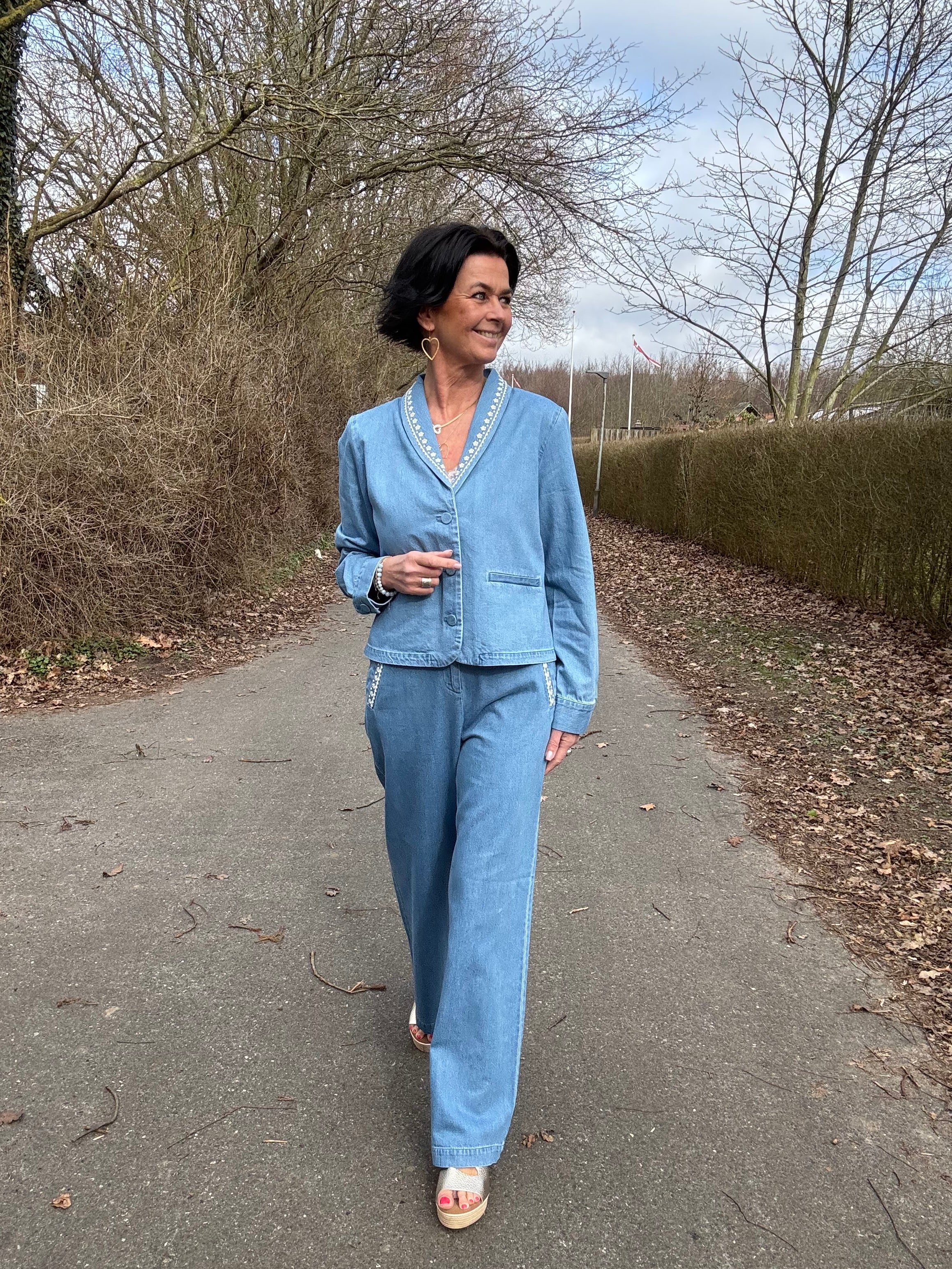 Atelier Rêve Jakke - IRTawny Jakke-Blazer i Light Denim Blue