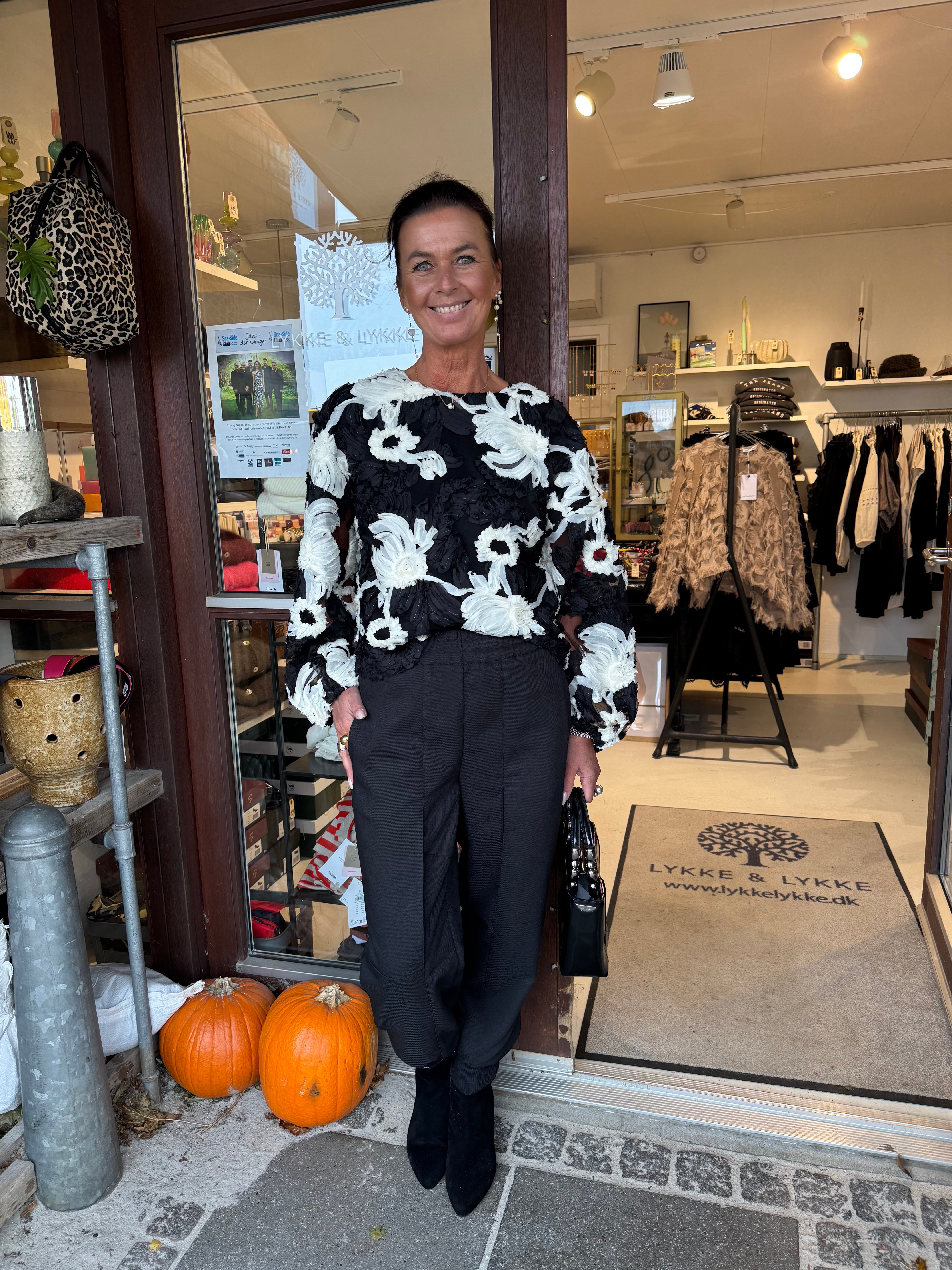 Co´Couture Bluse - FleurCC Fluffy Bluse i Sort