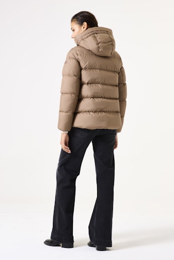 Garcia Jakke - 45675 Ladies Puf Jakke i Winter Taupe