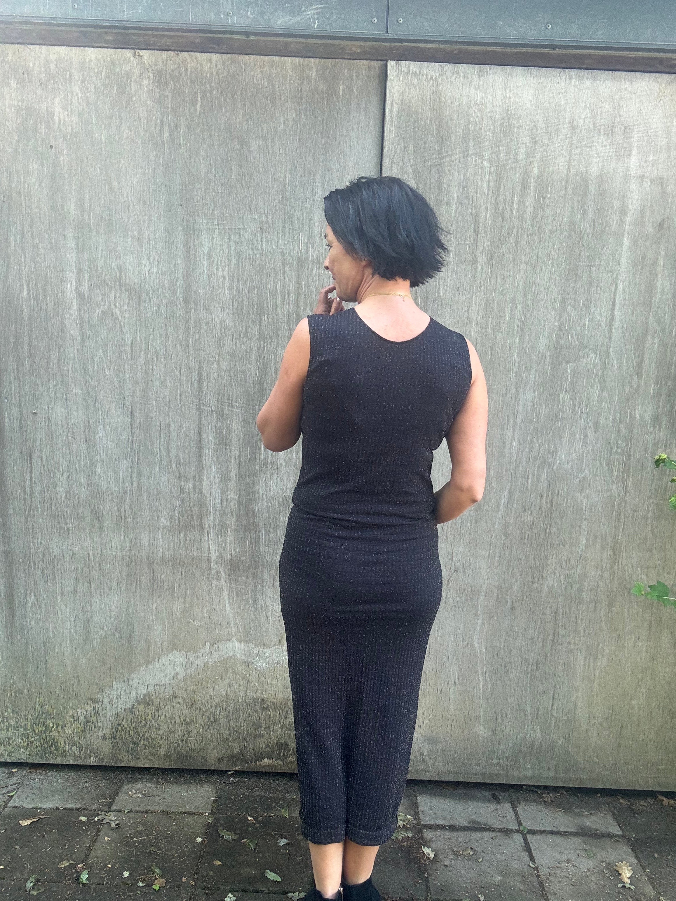 Tim & Simonsen kjole - Joy Glitter Kjole i Sort-Guld