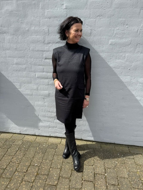 Co´Couture Kjole - IdaCC Pin Rib Turtleneck Kjole i Dark Grey