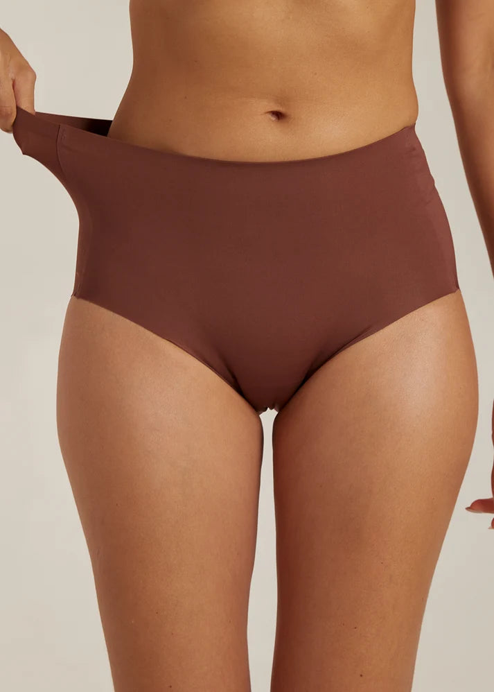 FemiFemme Undertøj - Invisible Highwaist Maxi Trusser i Velvel Chocolate