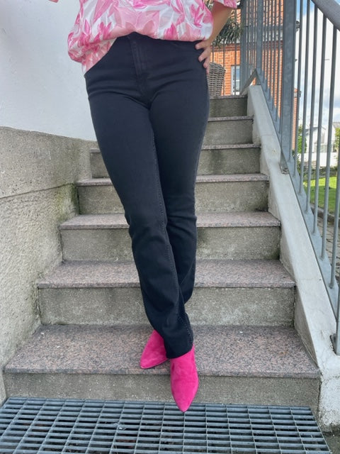 Garcia - Celia Straight Fit i Dark Used