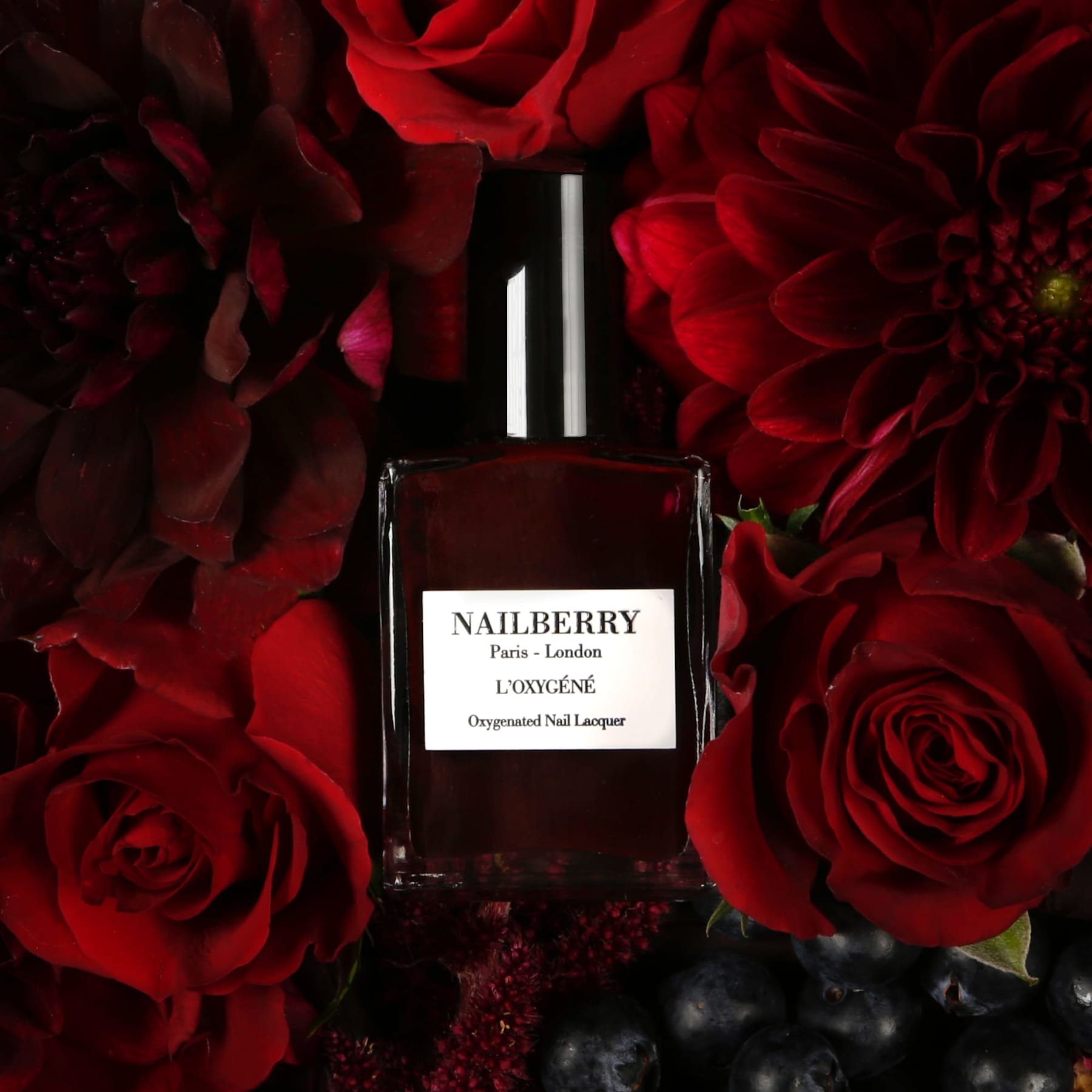 NAILBERRY Neglelak - No Regrets Very Deep Rød Neglelak