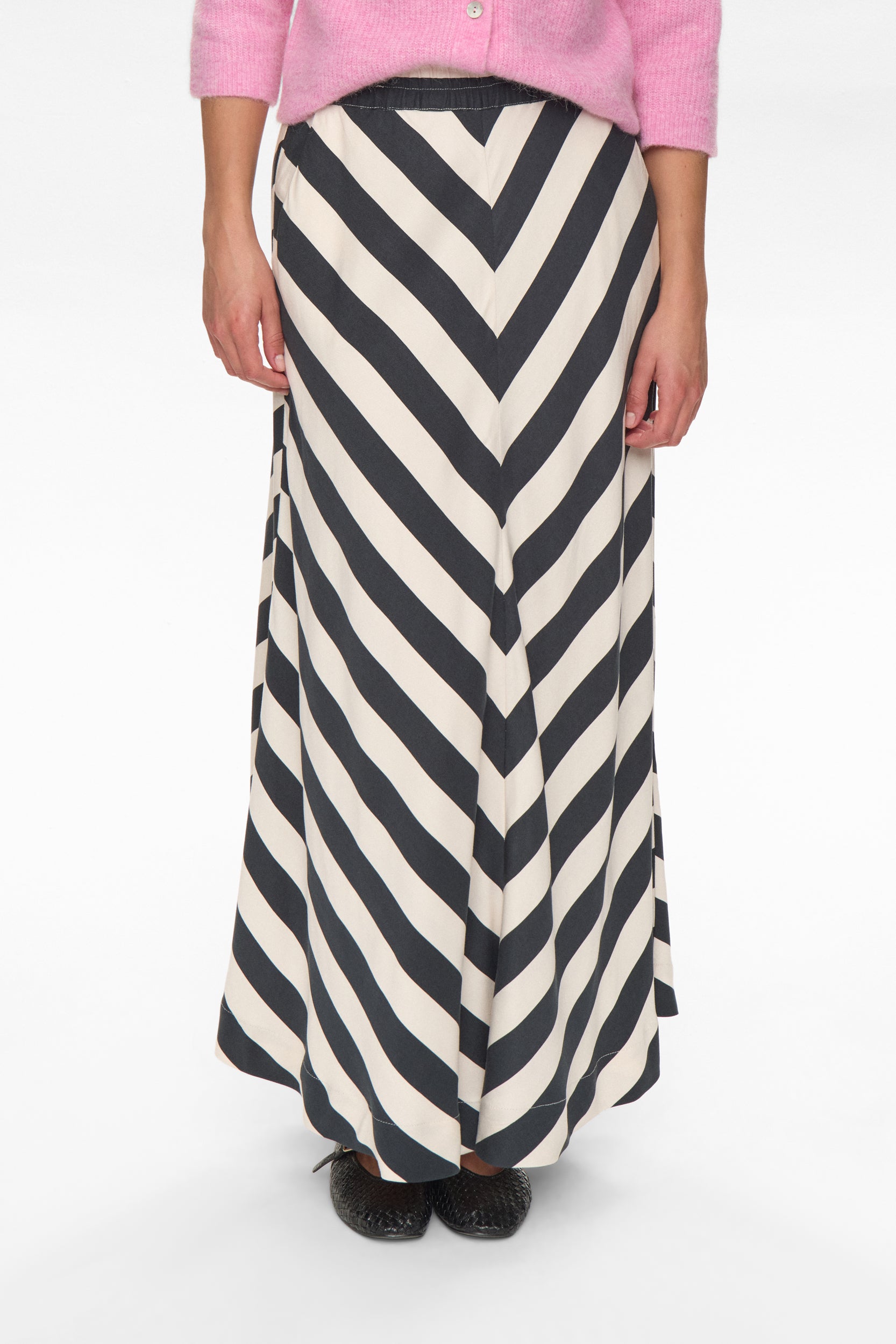 Nümph Nederdel - NuMinzu Nederdel i Caviar Strib