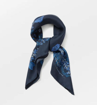 Beck Søndergaard Tørklæde - Wintery Twill Sia Tørklæde i Navy Blazer