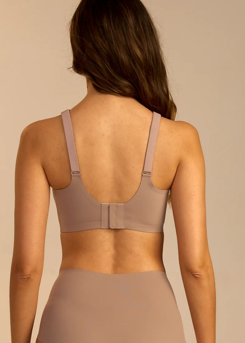 FemiFemme Undertøj - SoftScallop Full Coverage Bøjlefri BH i Soft Mocha