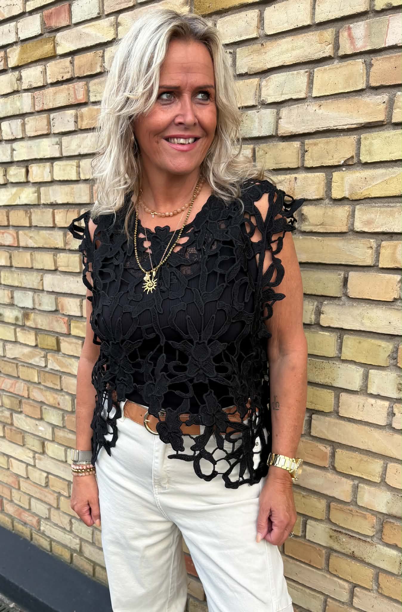 Tim & Simonsen Top - Gudrun Lace Top i Sort