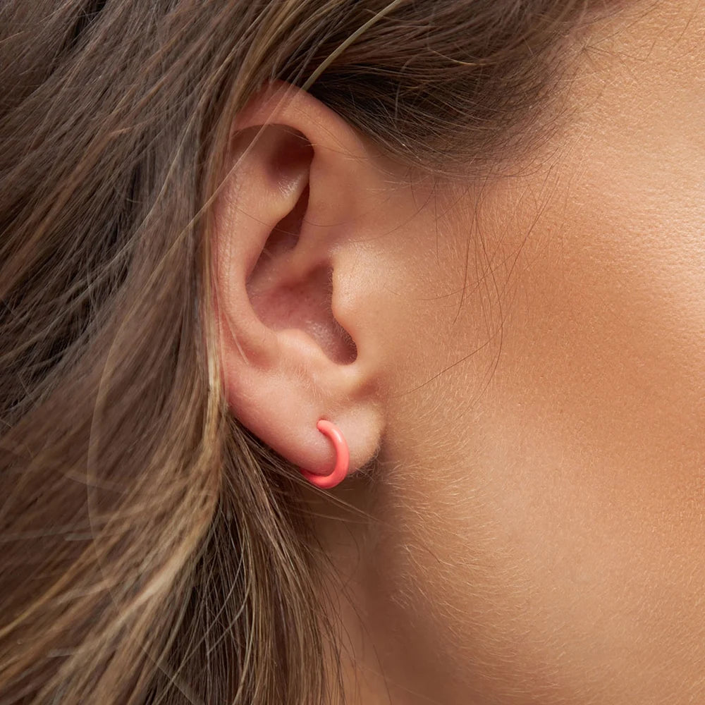 Lulu Copenhagen Ørering - Color Hoop Ørering i Coral