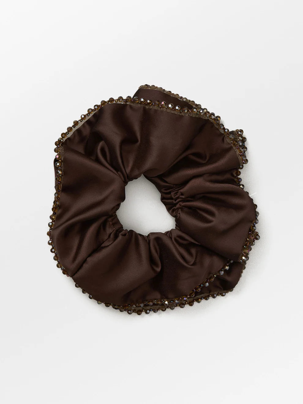 Beck Søndergaard Hårelastik - Luster Bead Scrunchie i Hot Fudge Brown