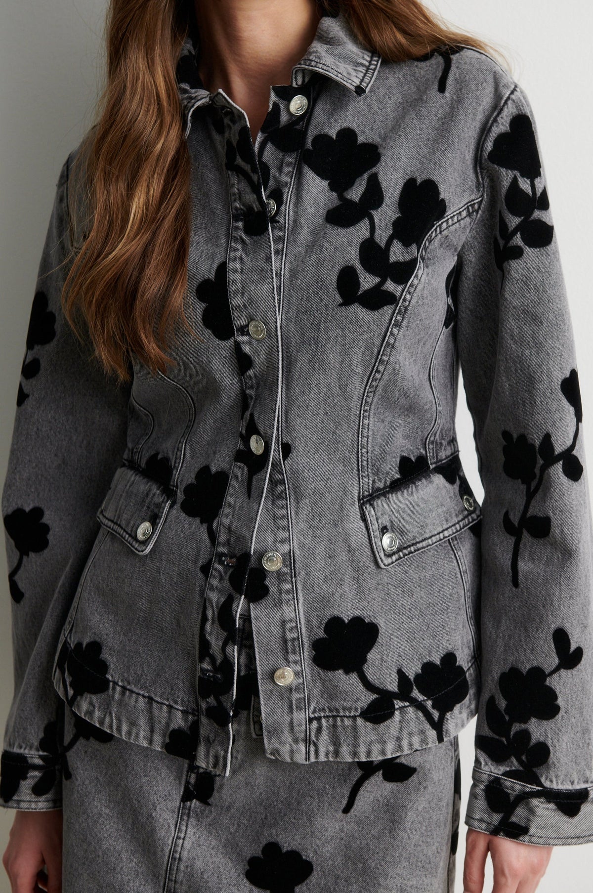 Second Female Jakke - Lawrissa Denim Jakke i Grå