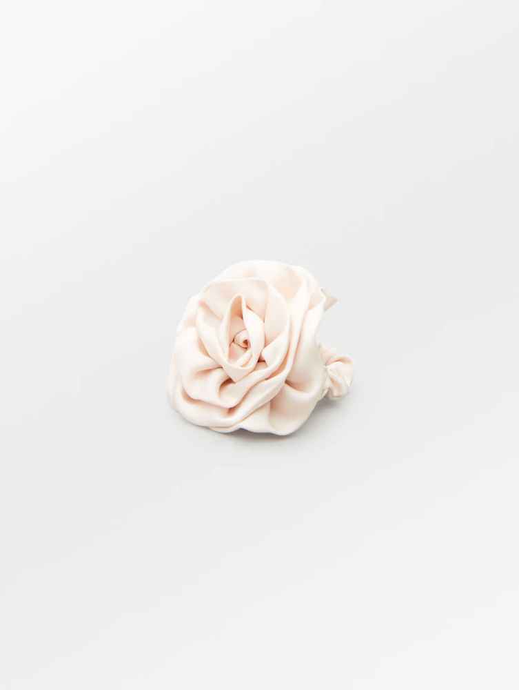 Beck Søndergaard - Satin Flower Hårelastik i Birch White