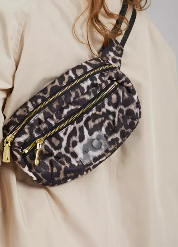 Coster Copenhagen - Bumbag Taske i Leopard Print