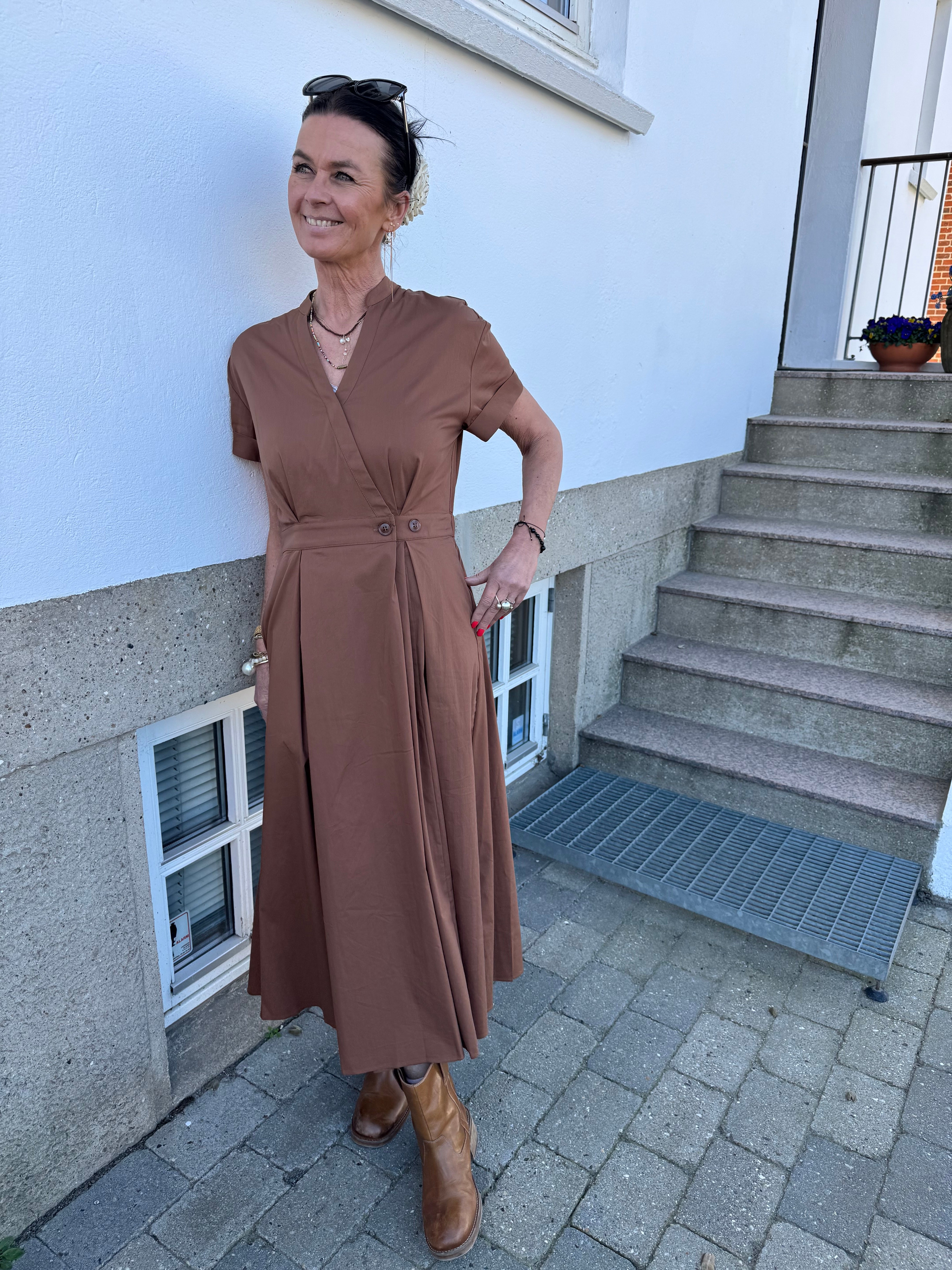 Co´Couture Kjole - Elara Wrap SS Kjole i Suntan Brun